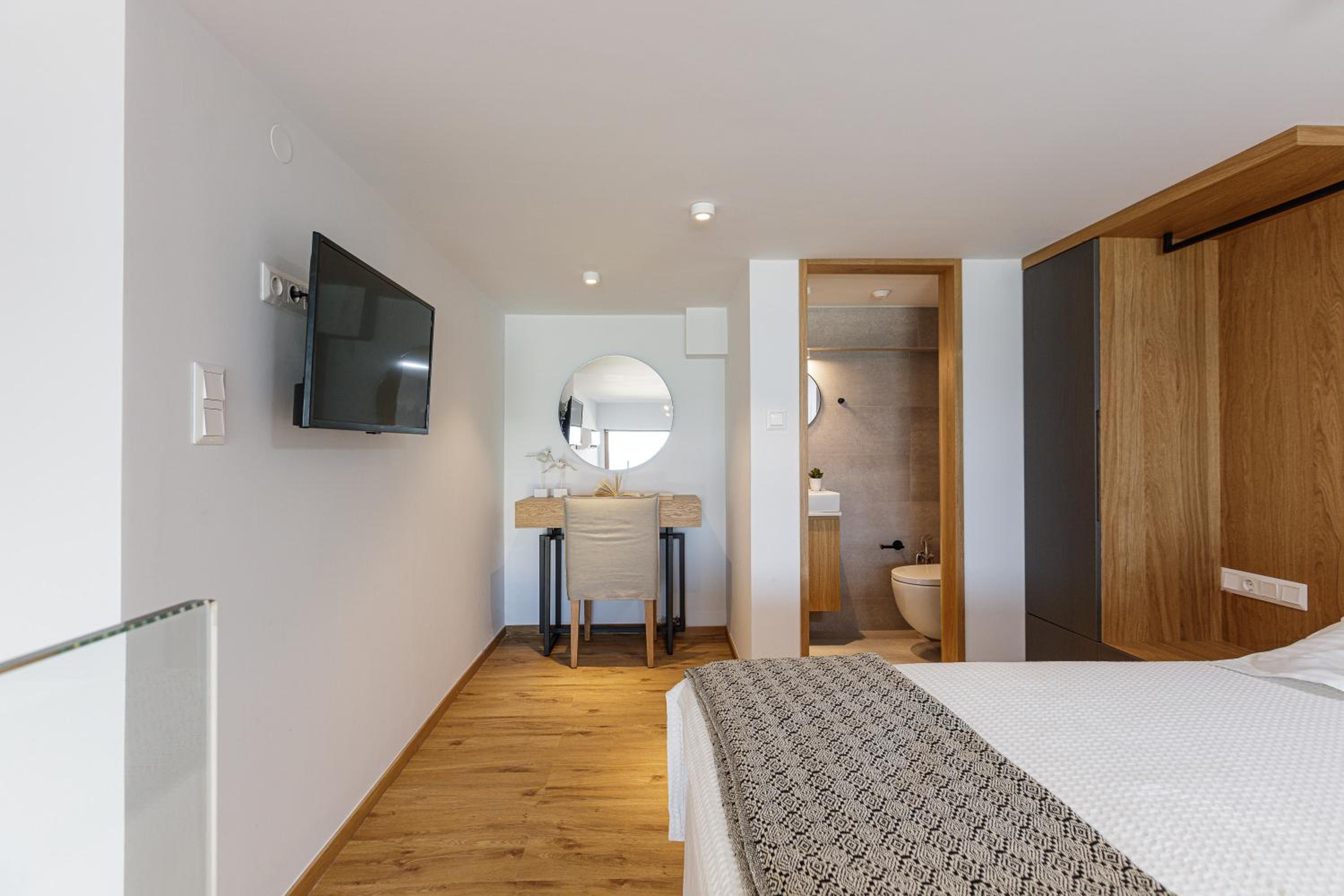 Suite Split Level with  Sea View thumbnail 5