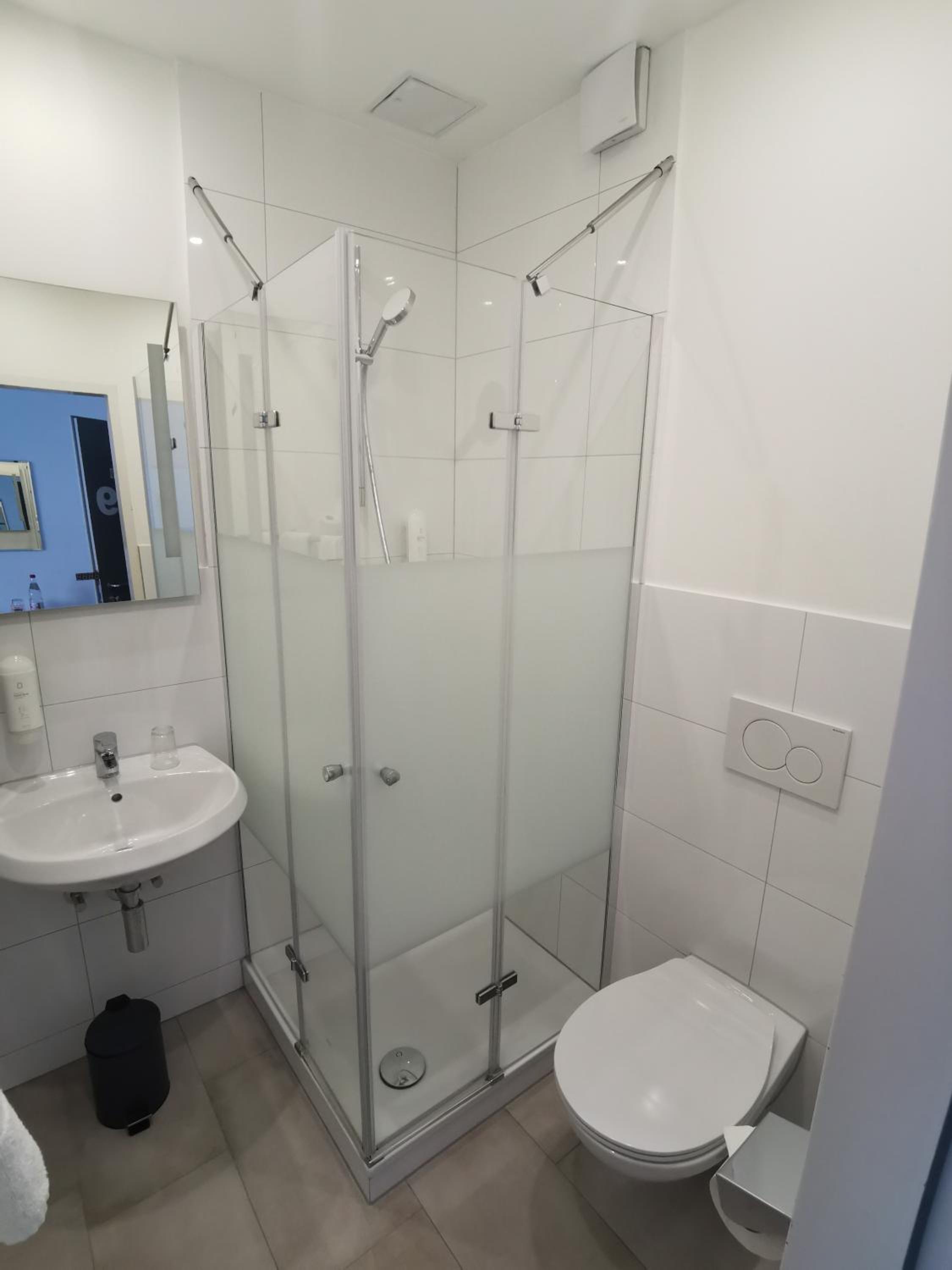 Double Room - Photo 4