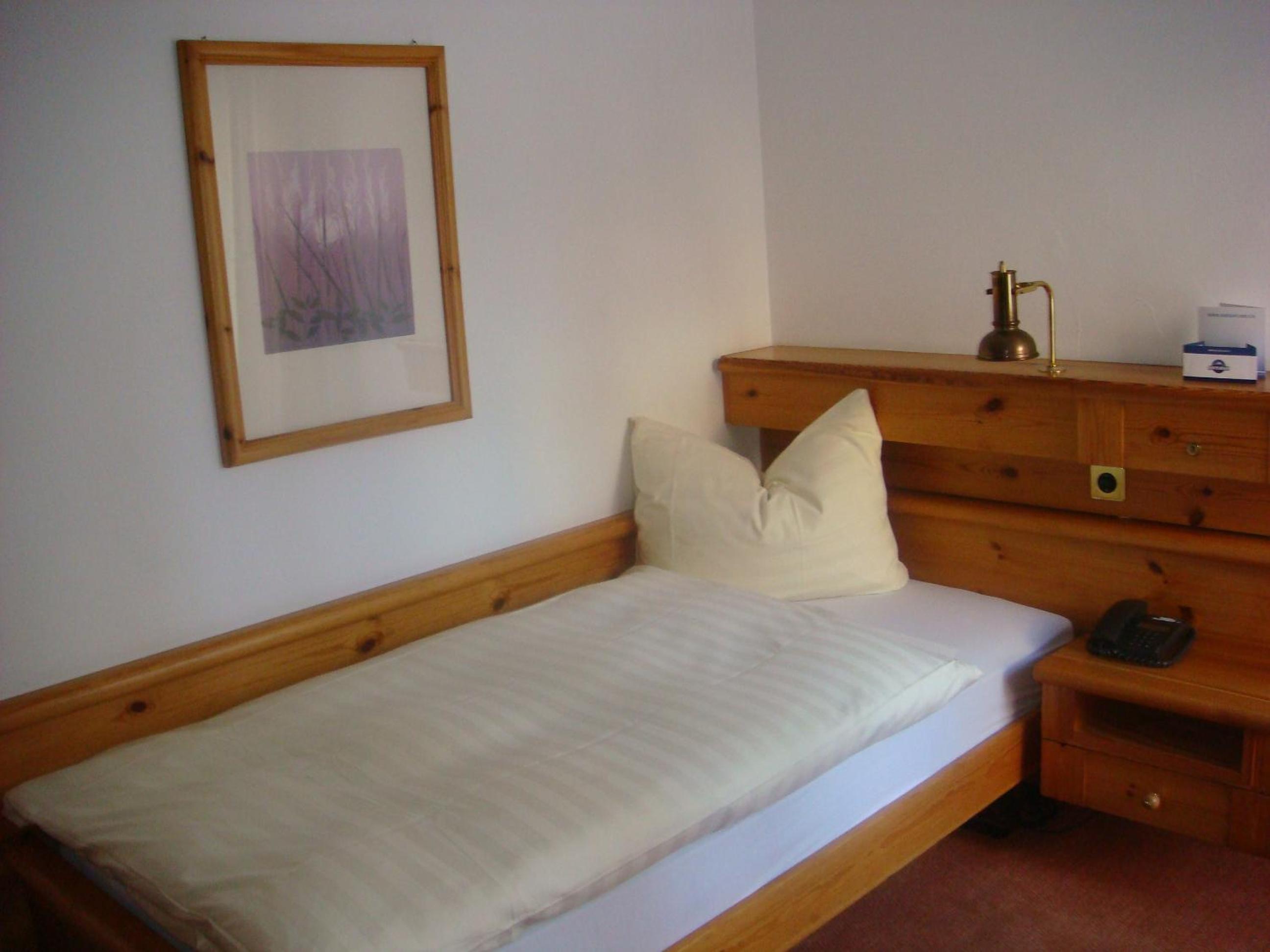 Single Room with Balcony photo 2