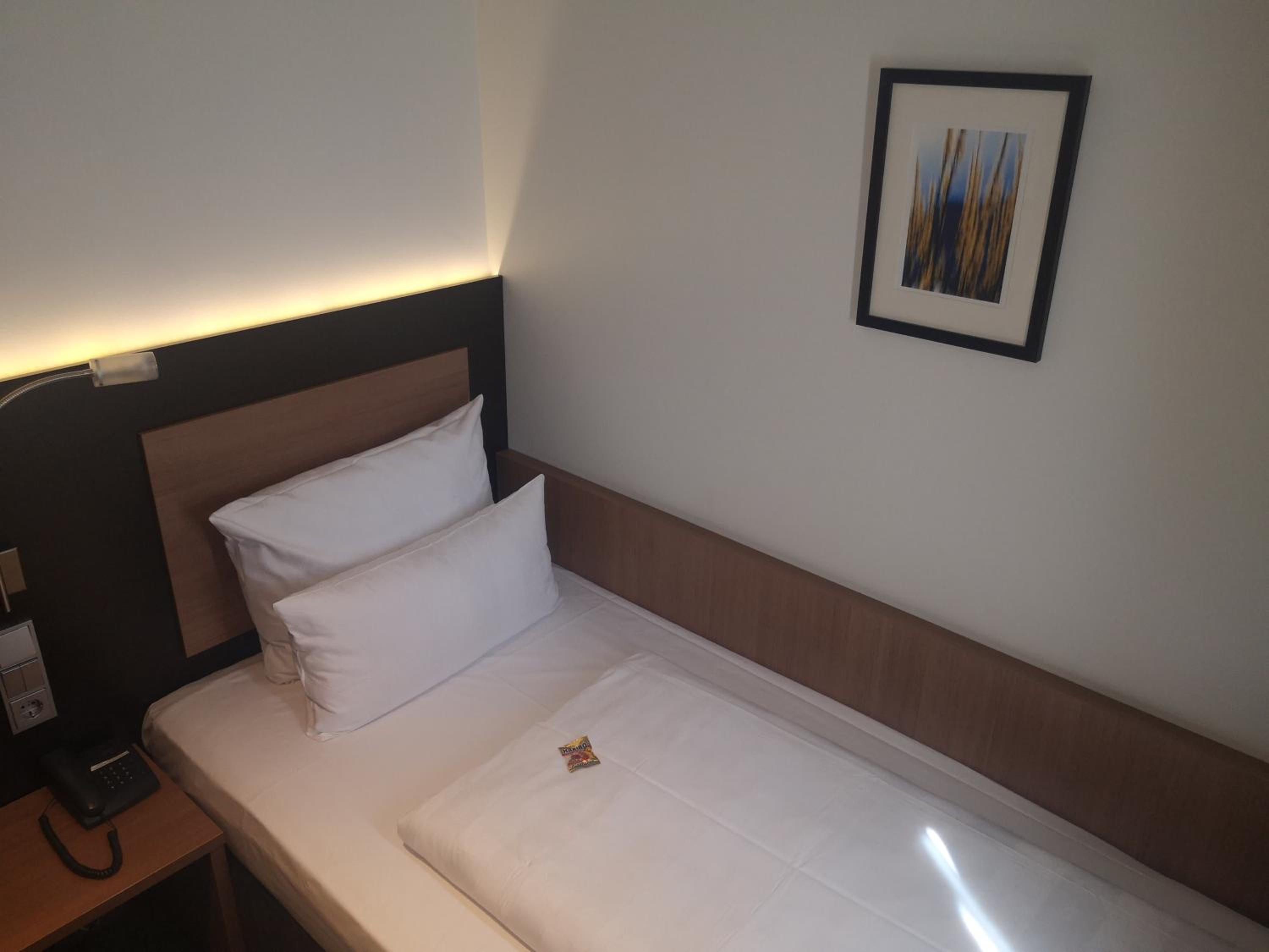 Standard Single Room photo 2