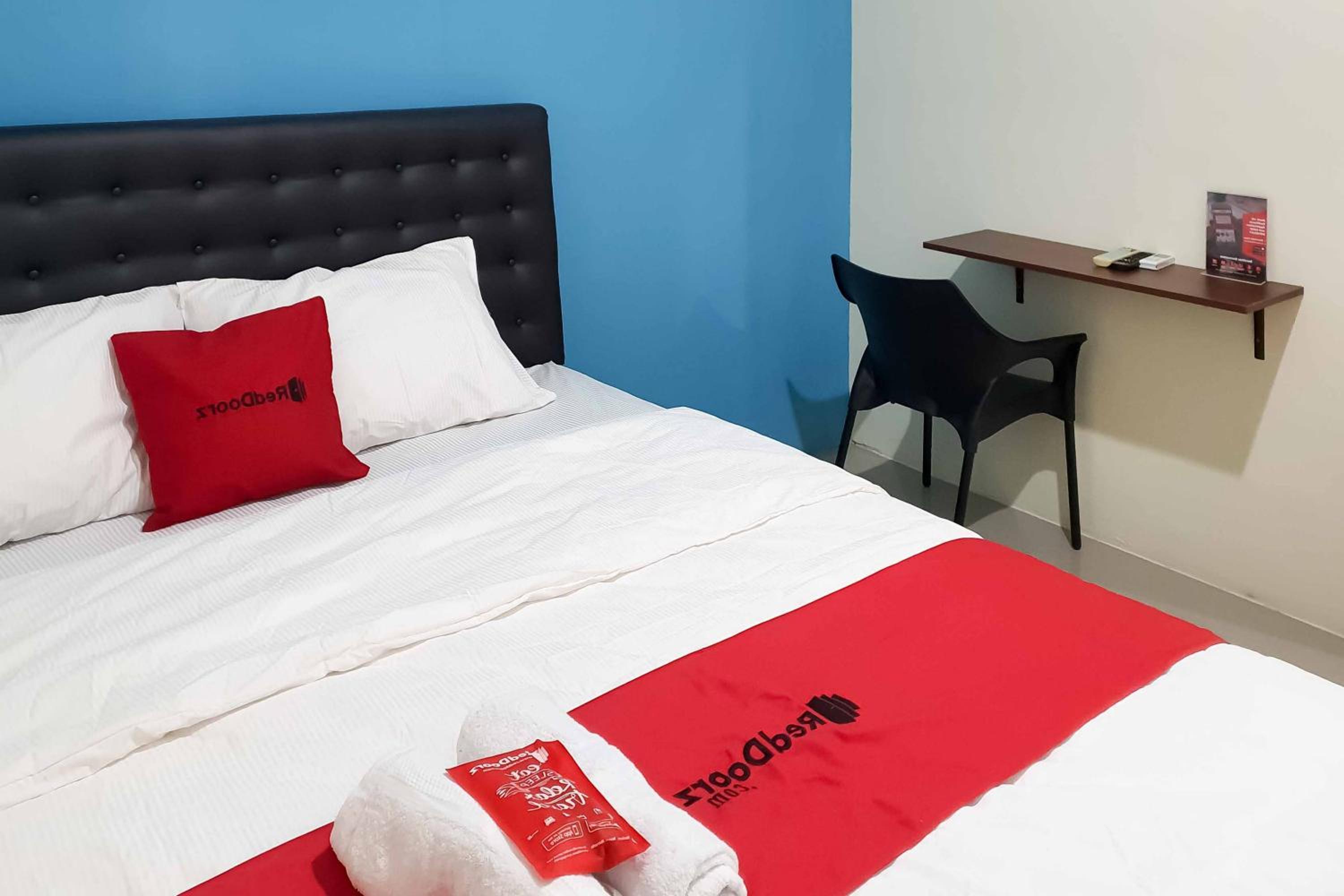 Standard Double Room - Photo 2