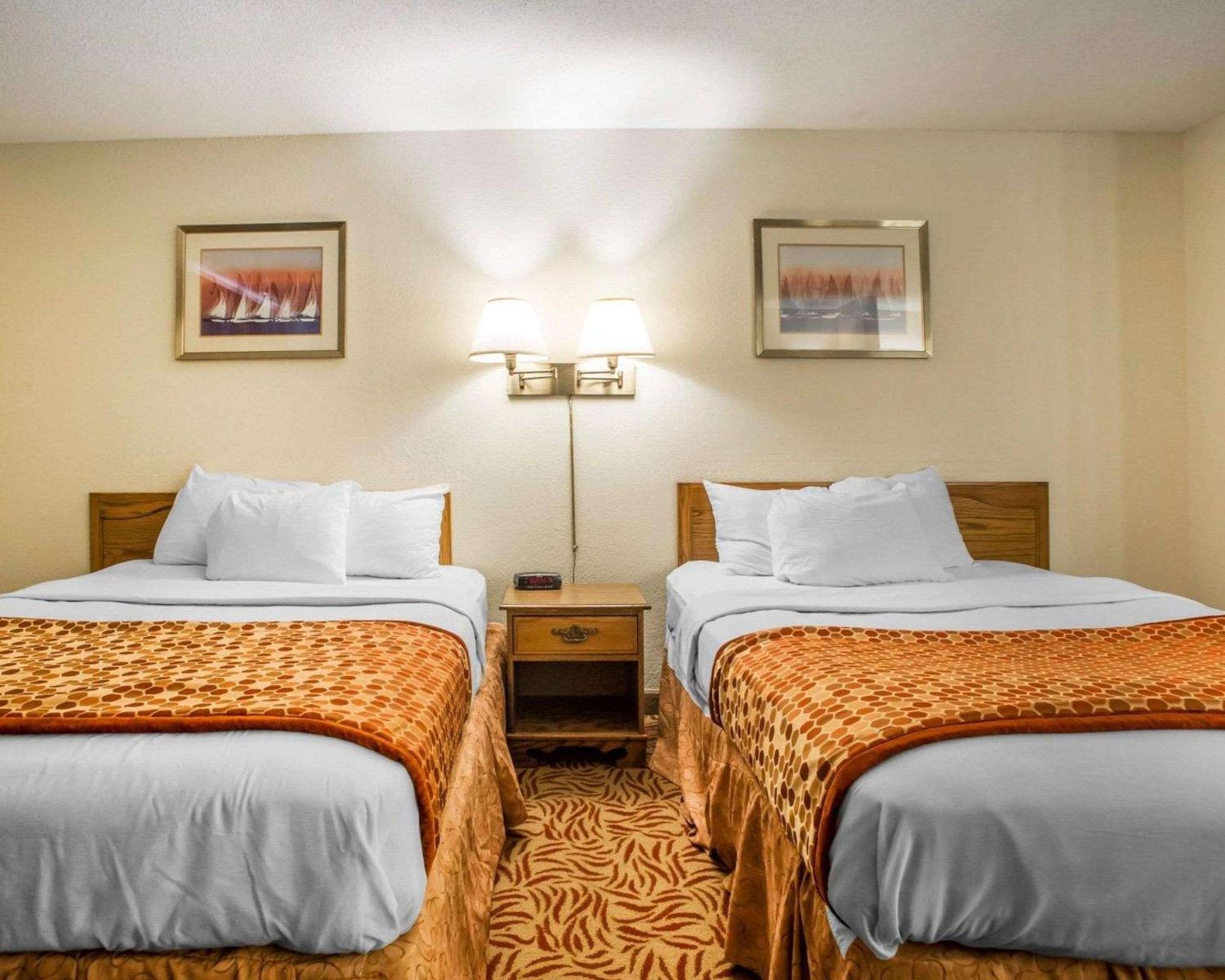 Standard Double Room with Two Double Beds