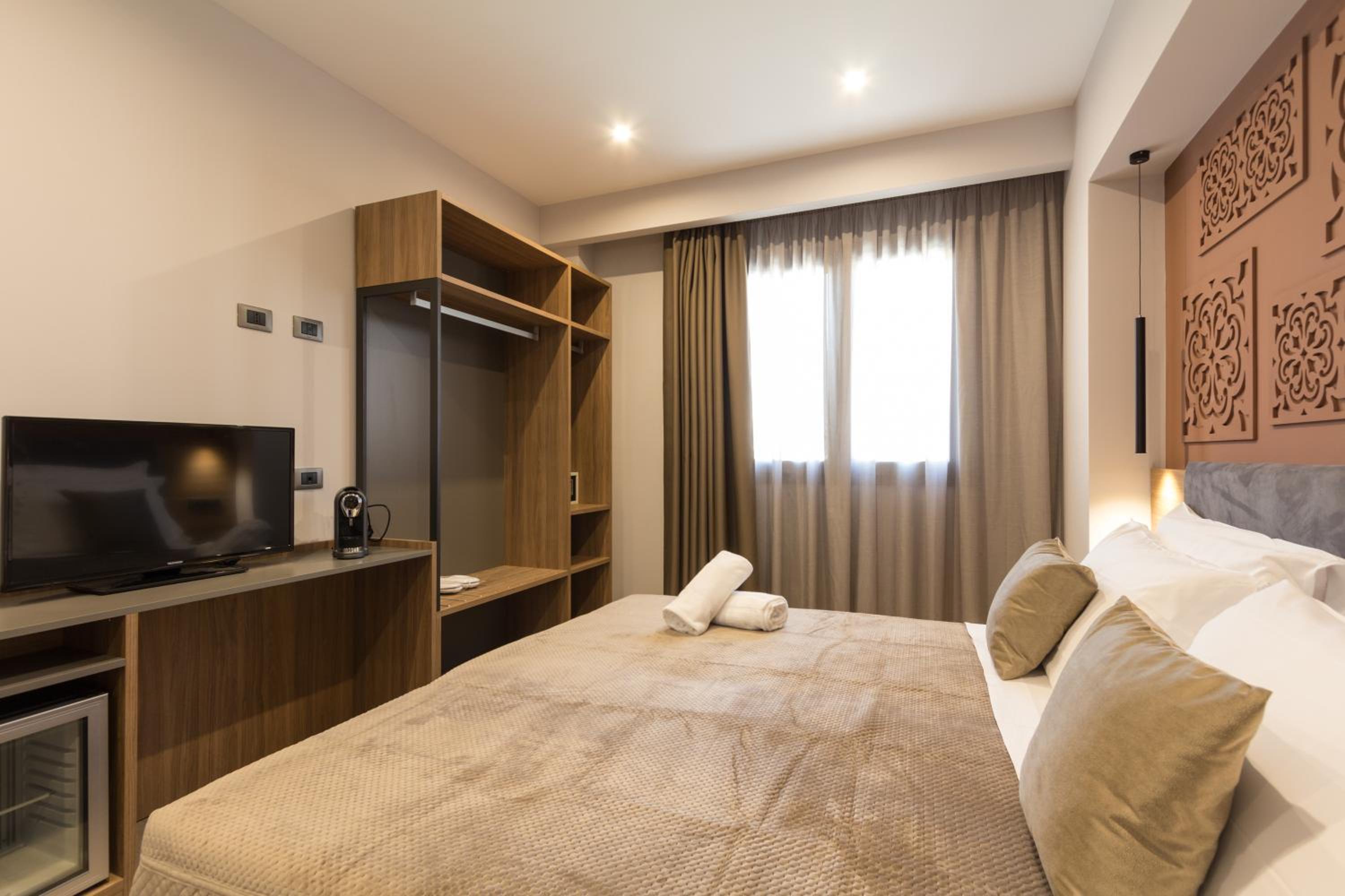 Double or Twin Room - Disability Access - Photo 6