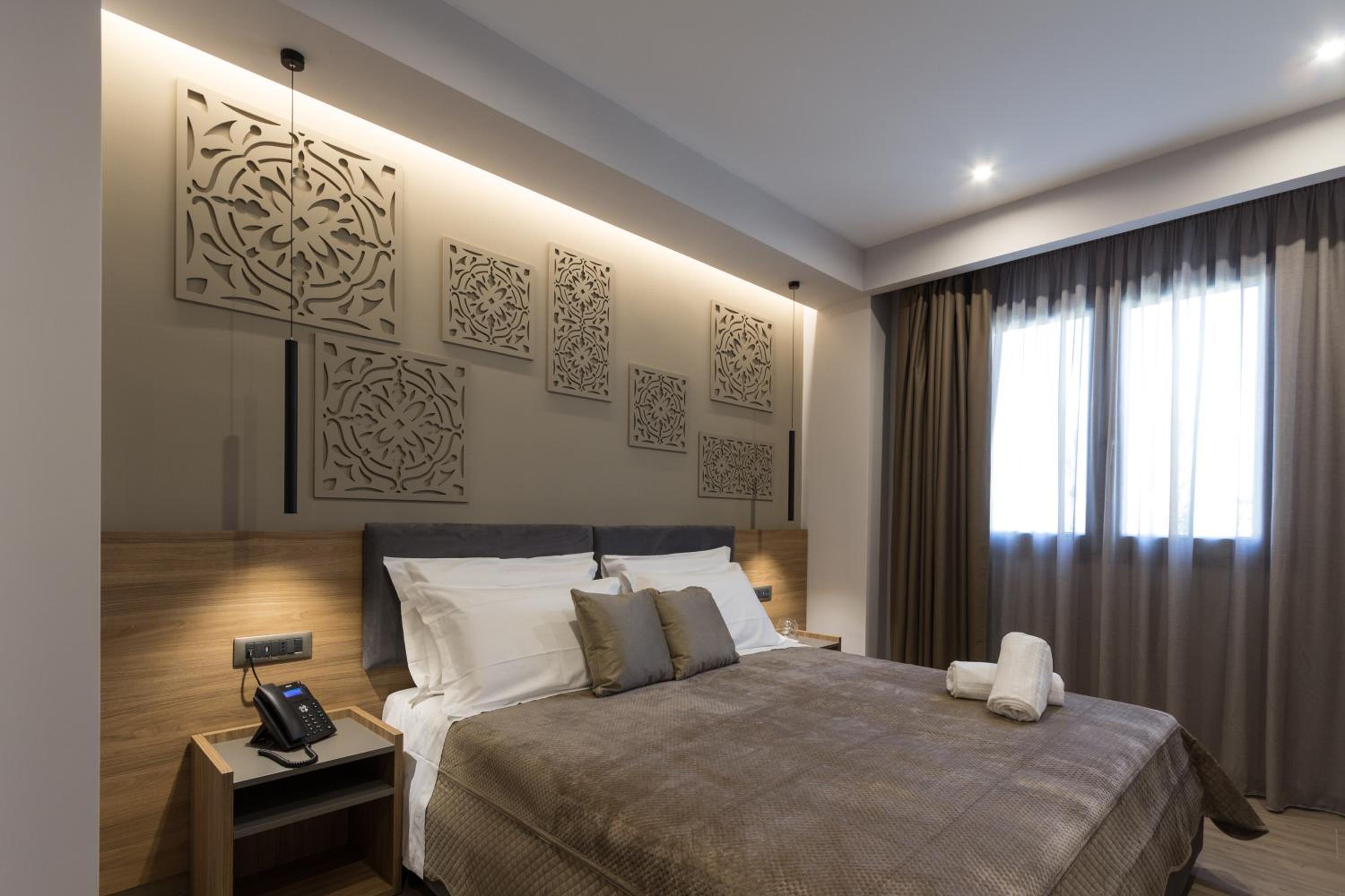 Superior Double or Twin Room - Photo 8