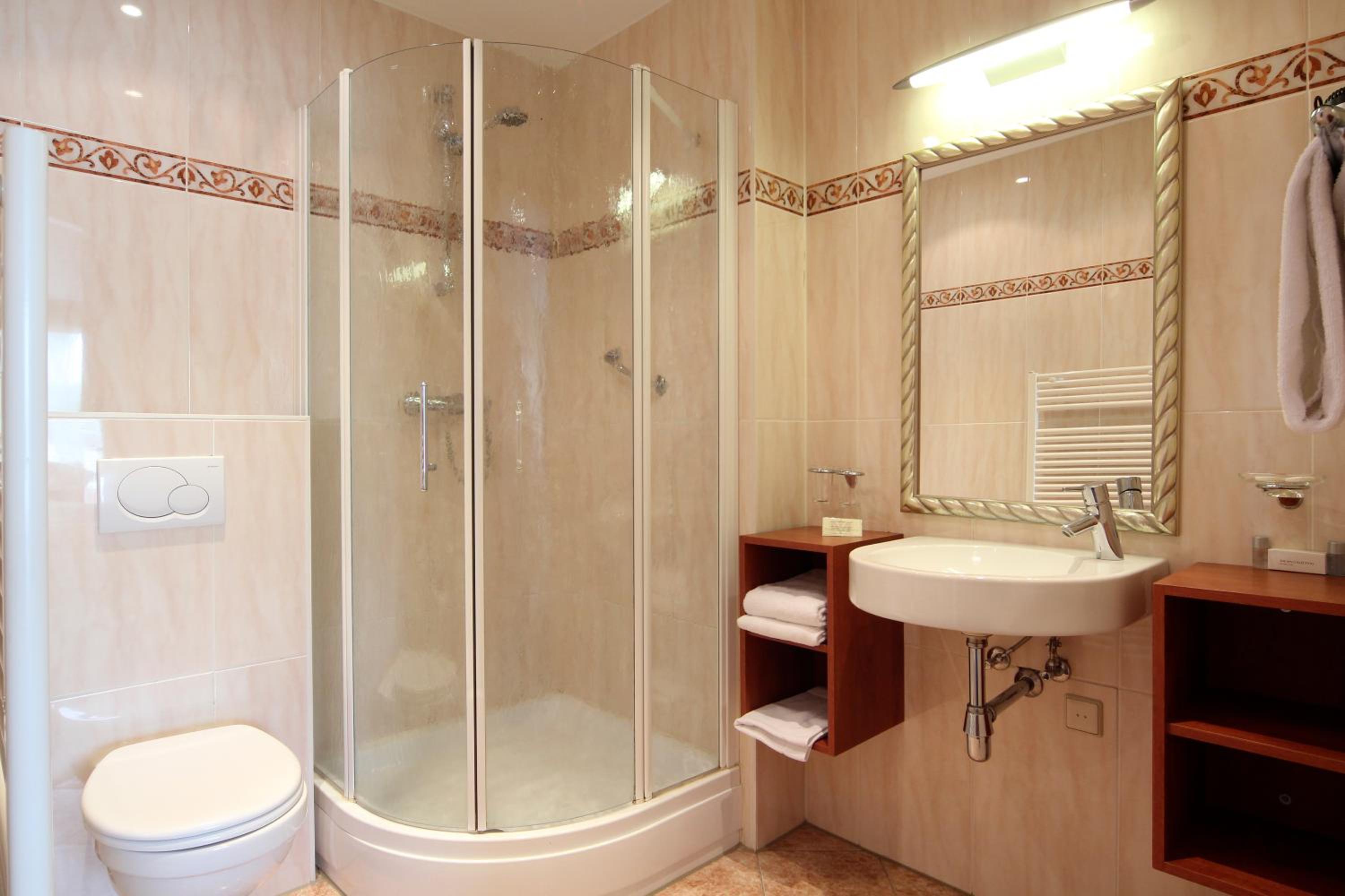 Business Suite photo 2