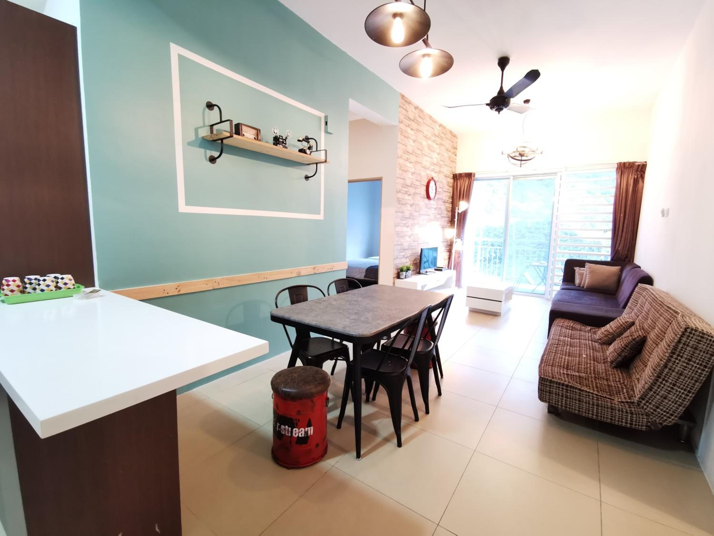 Apartment with Mountain View photo 1