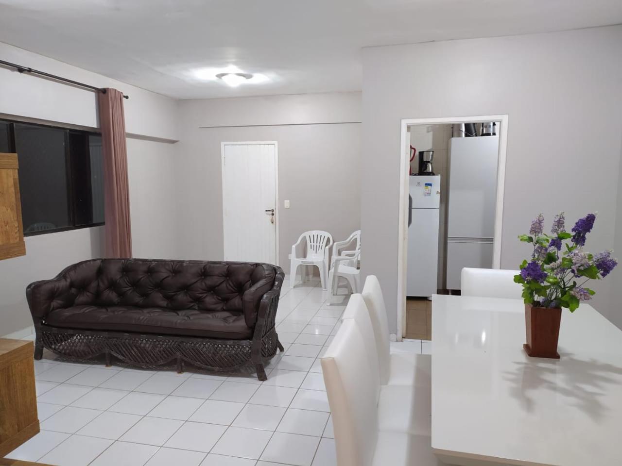 Apartment with Balcony - Photo 12