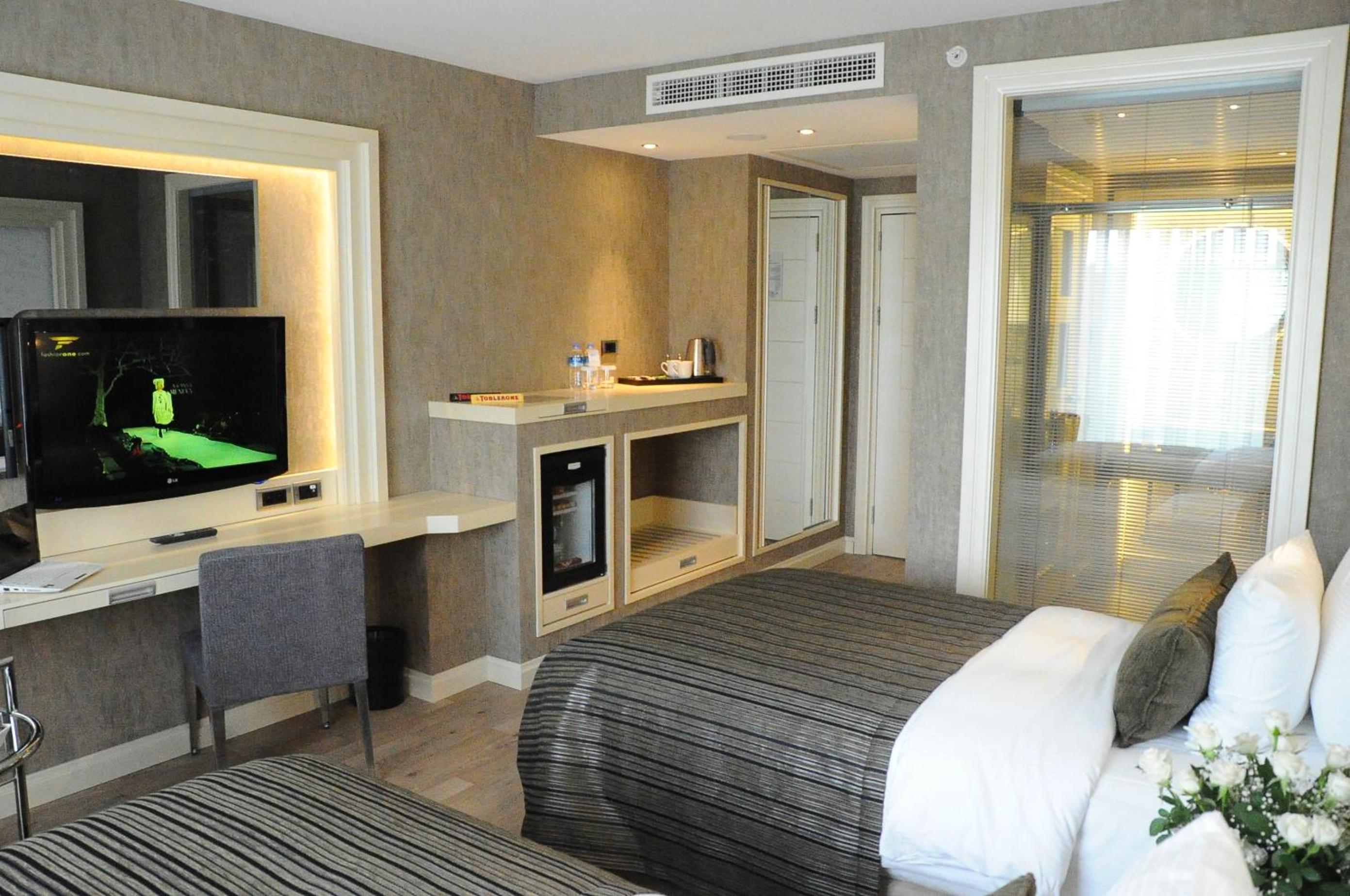 Deluxe Twin Room photo 3