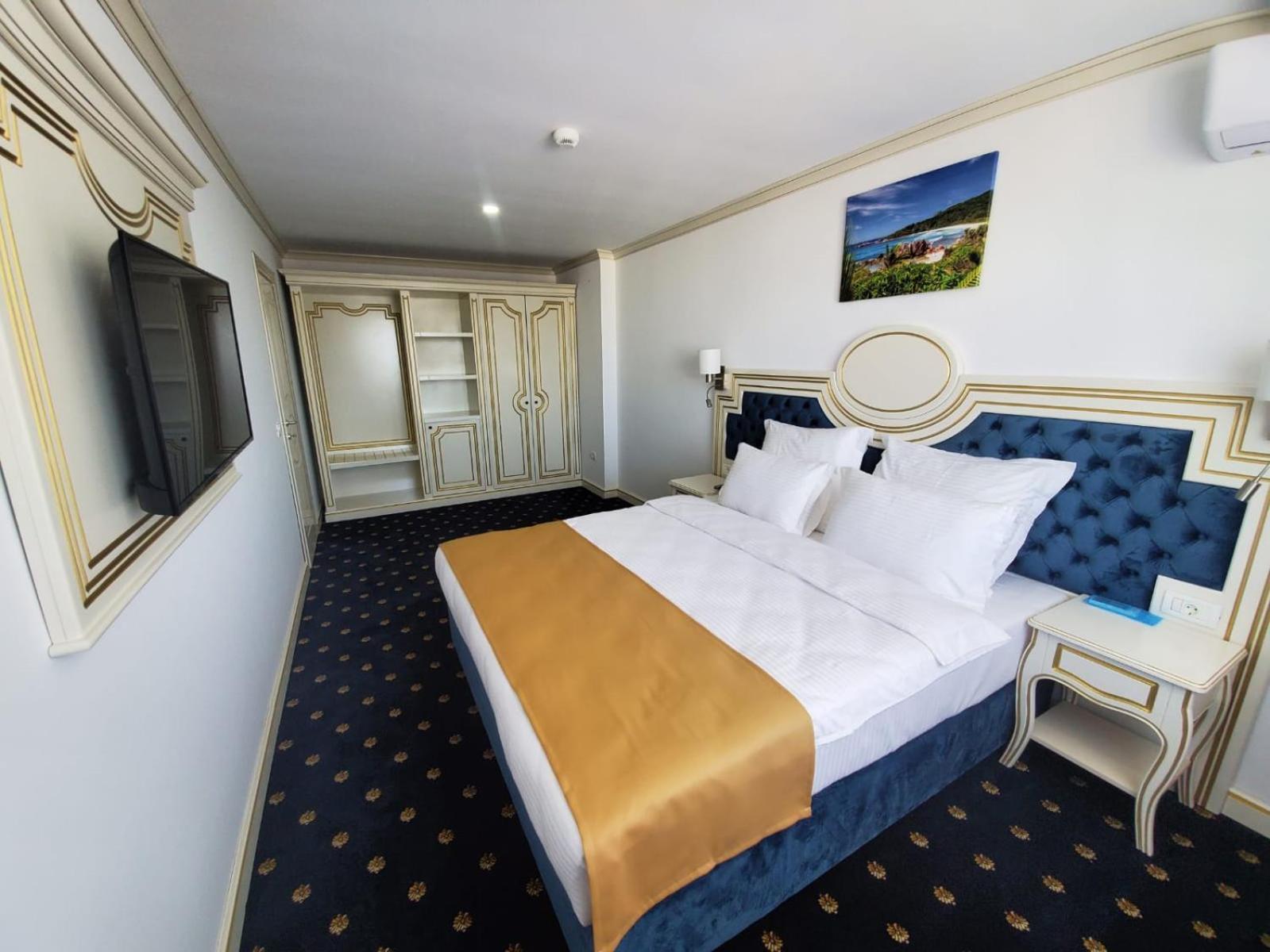 Deluxe Junior Suite