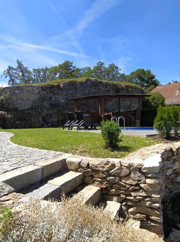 Villa photo 3