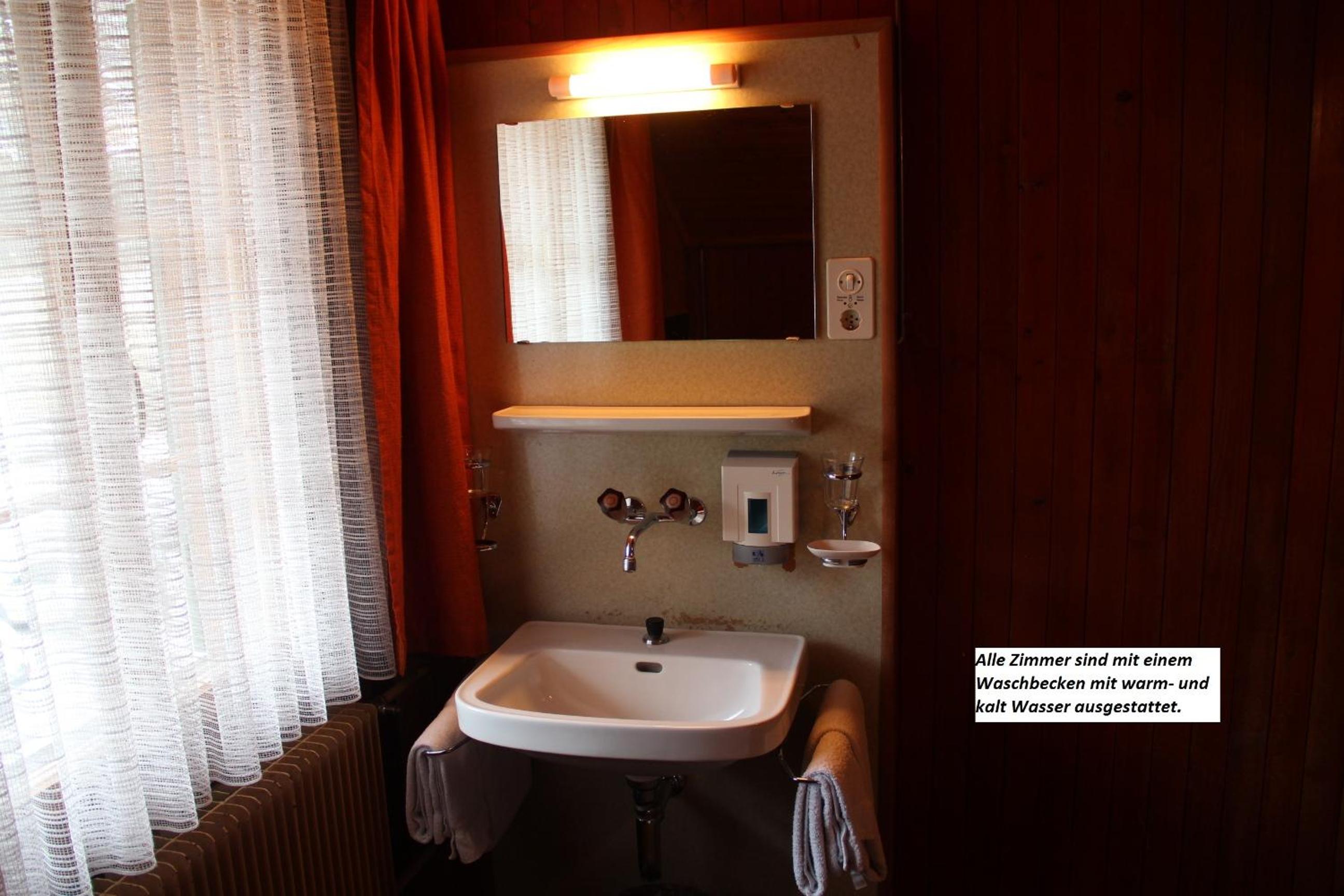 Twin Room photo 2