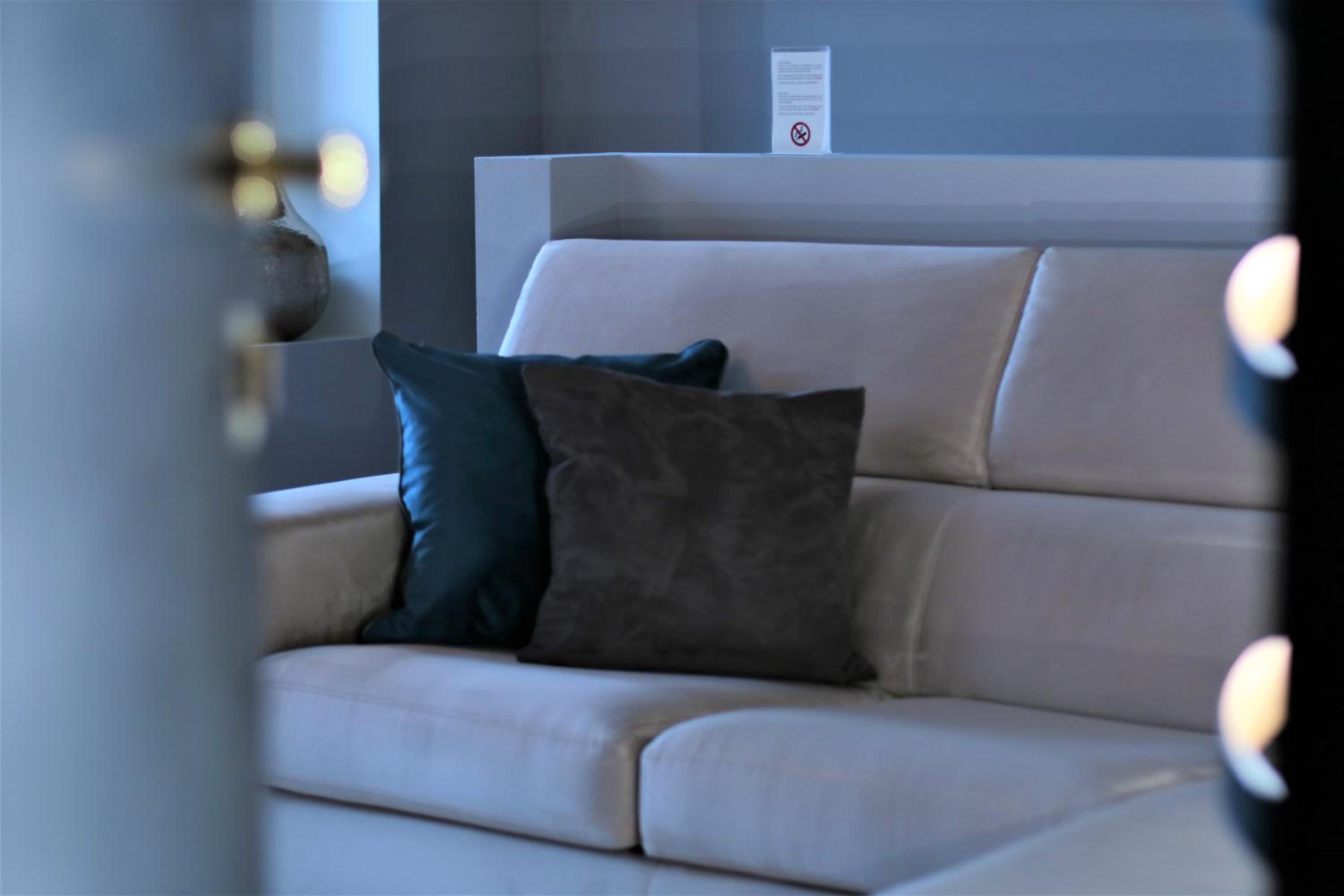 Executive Suite - Split Level (4 Adults)