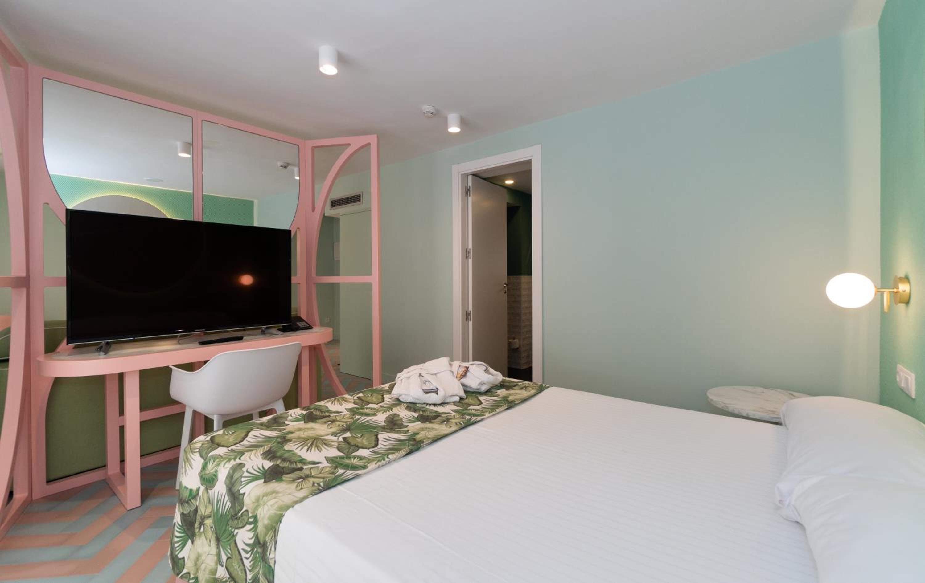Junior Suite - Photo 9