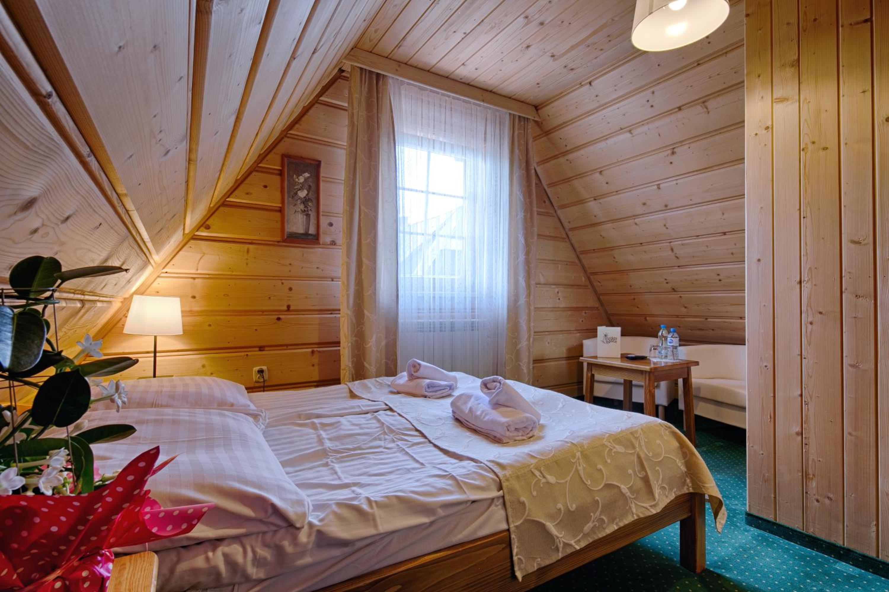 Double Room with Private Bathroom photo 1