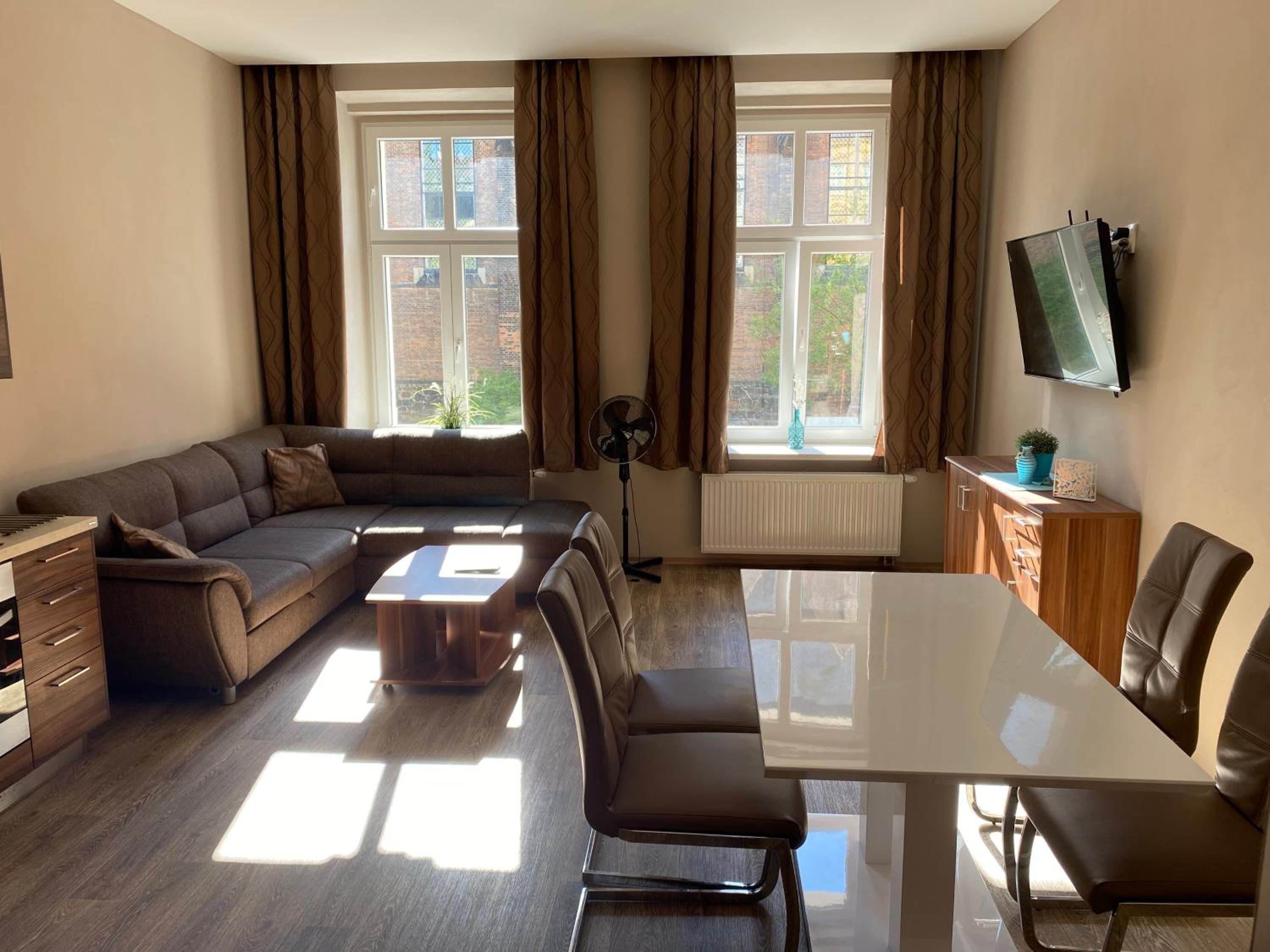 Three-Bedroom Apartment photo 1