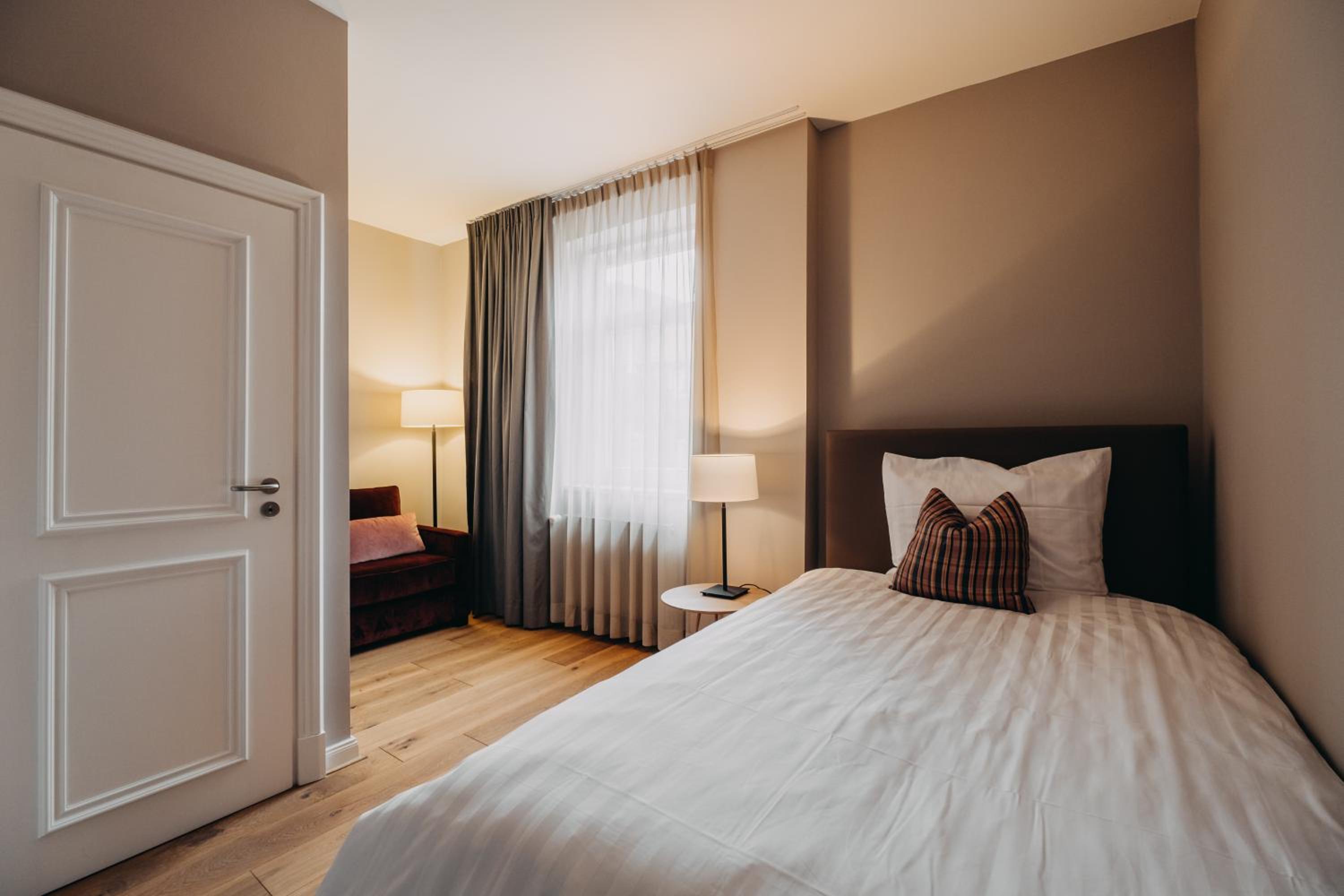 Deluxe Single Room photo 3