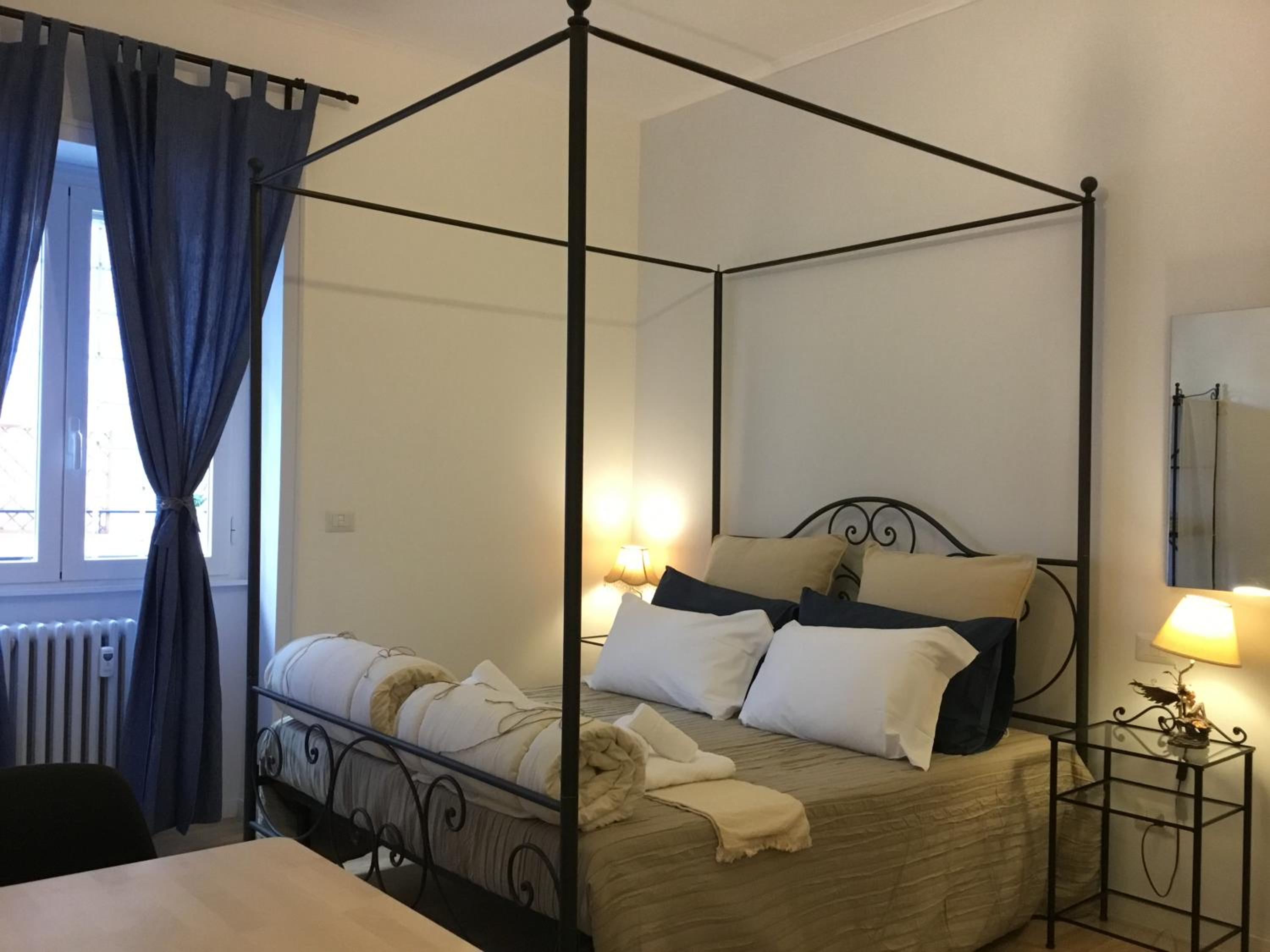 Triple Room with Shower