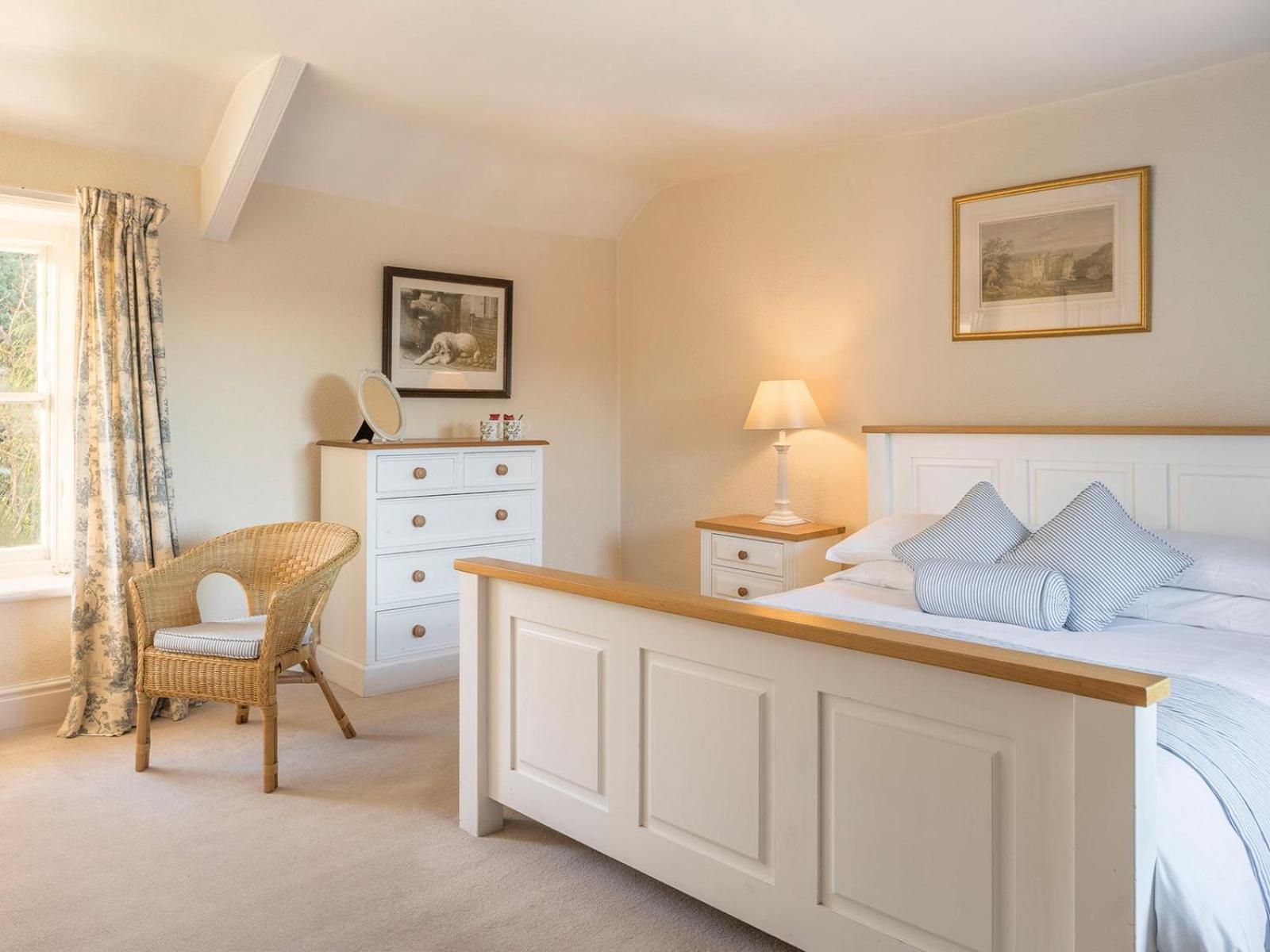 Standard Triple Room photo 2