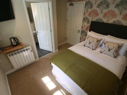 Standard Double Room - Photo 3