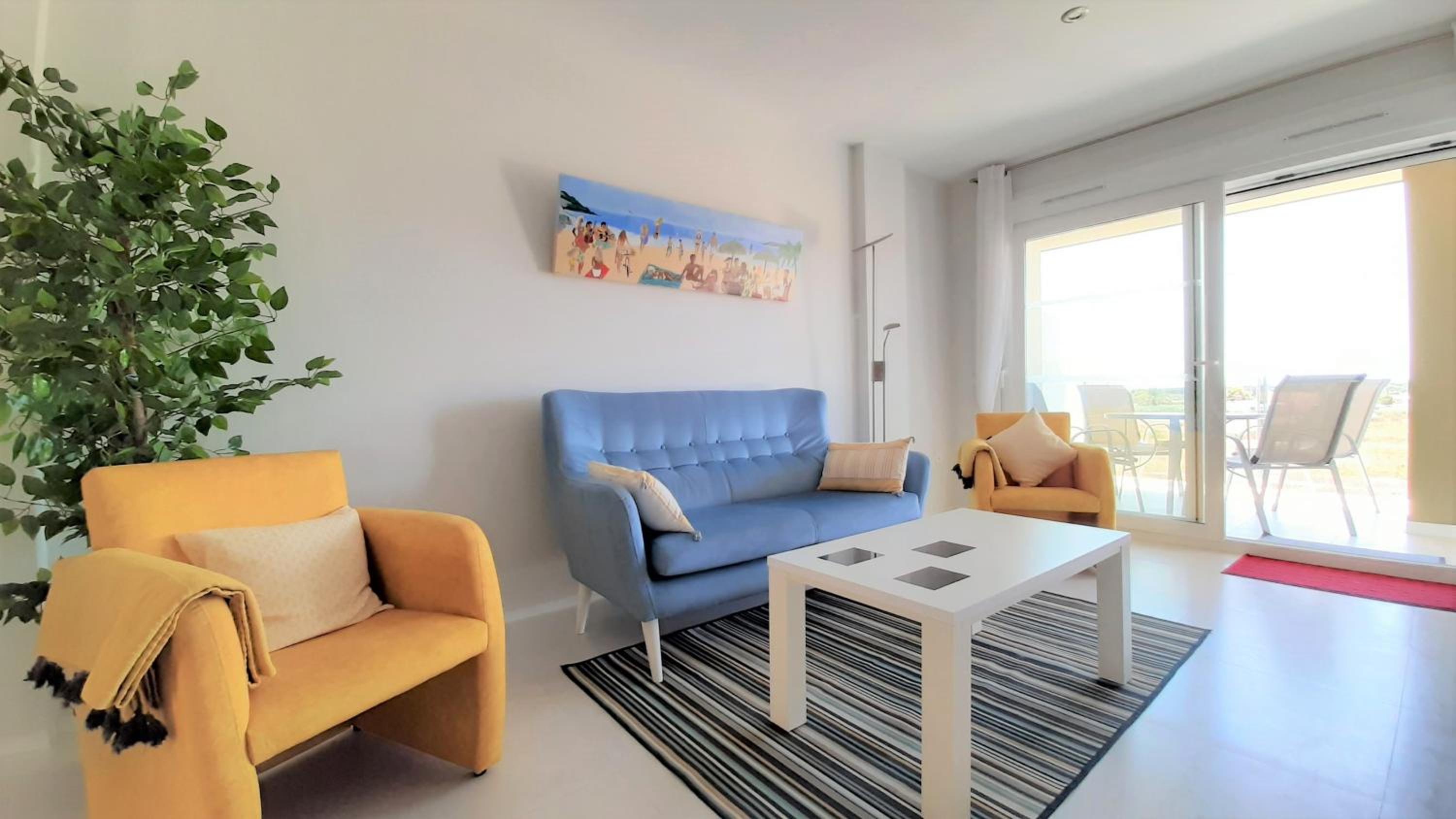 Apartment With Balcony photo 3