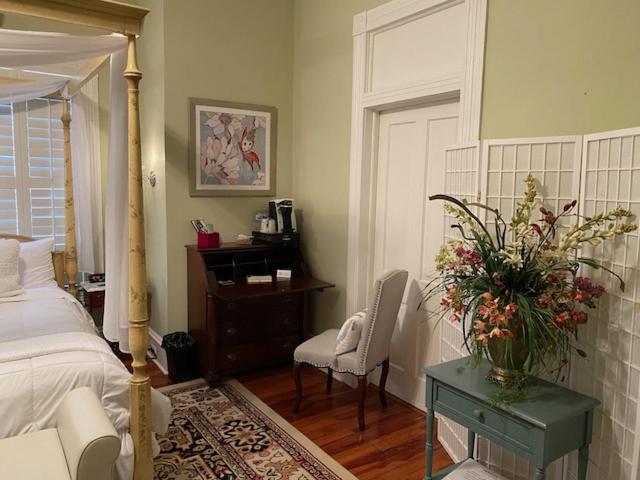 Deluxe King Room photo 2