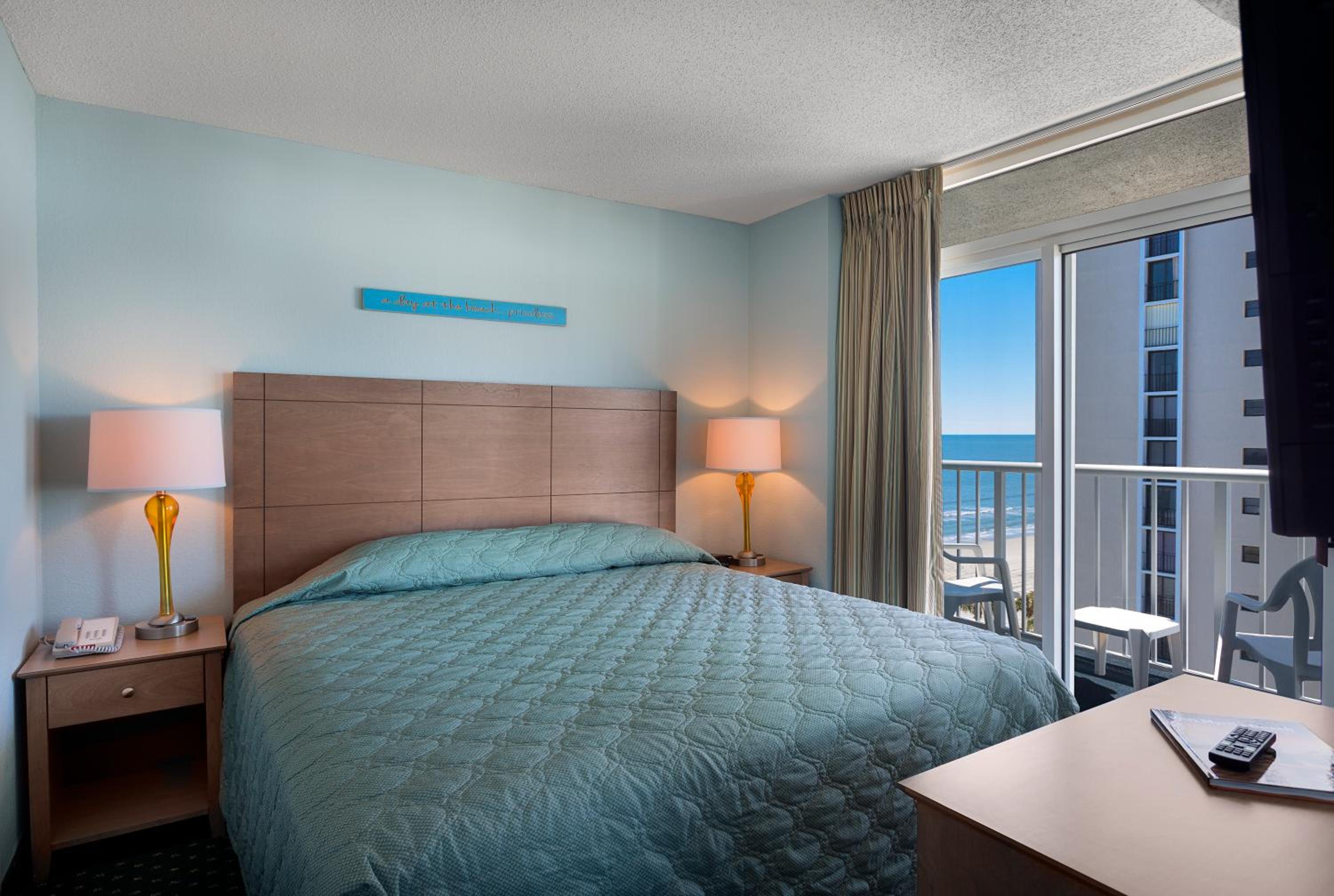 Two-Bedroom Suite with Ocean View - Photo 1