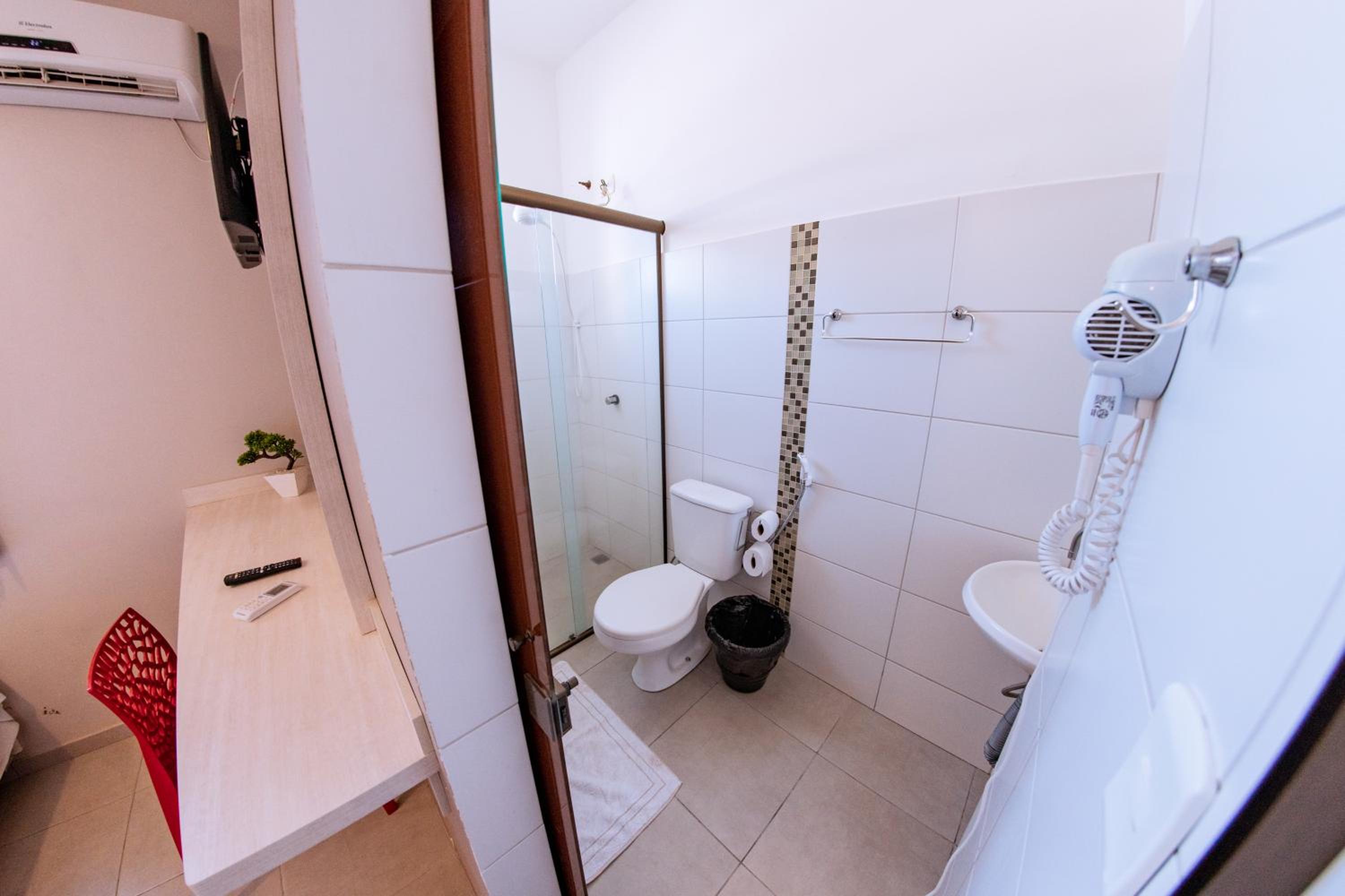 Deluxe Double or Twin Room photo 2