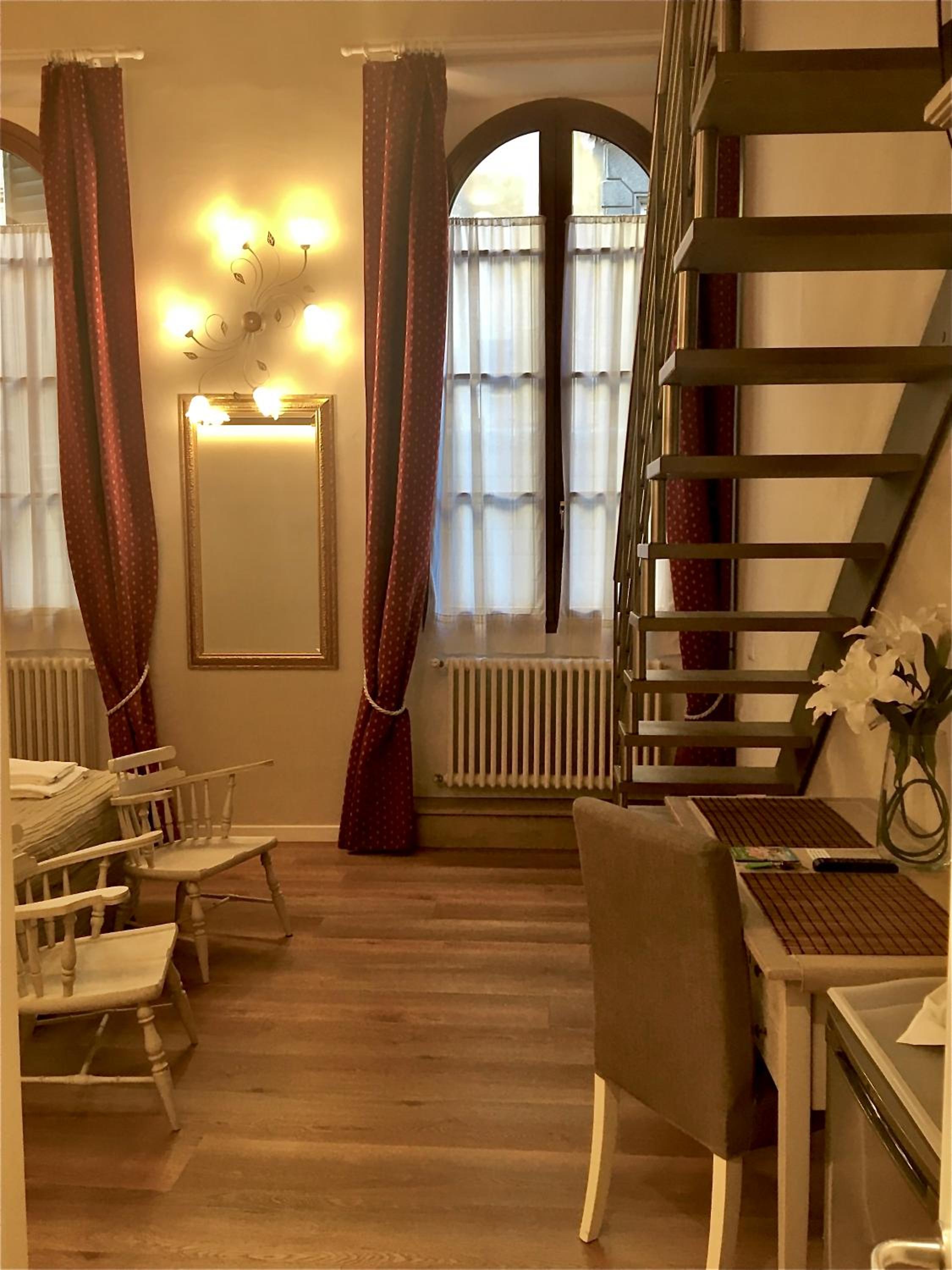 Deluxe Single Room photo 3