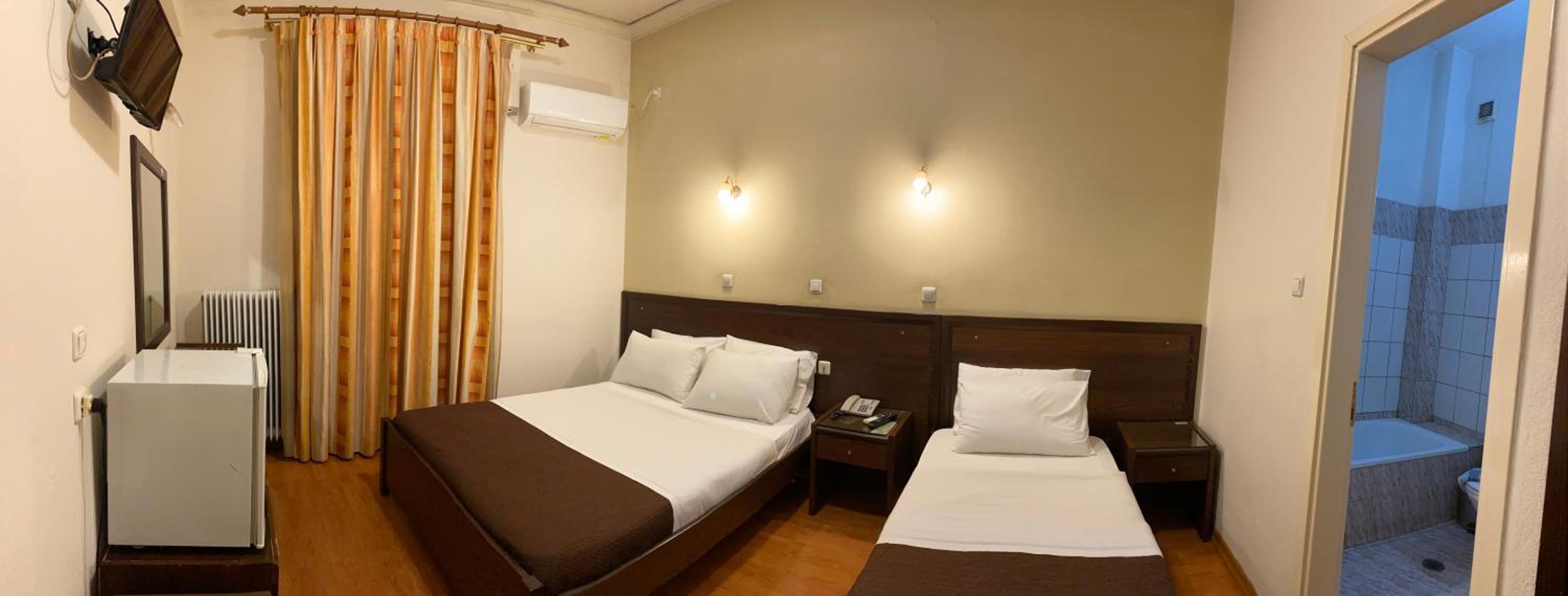 Triple Room - Photo 1