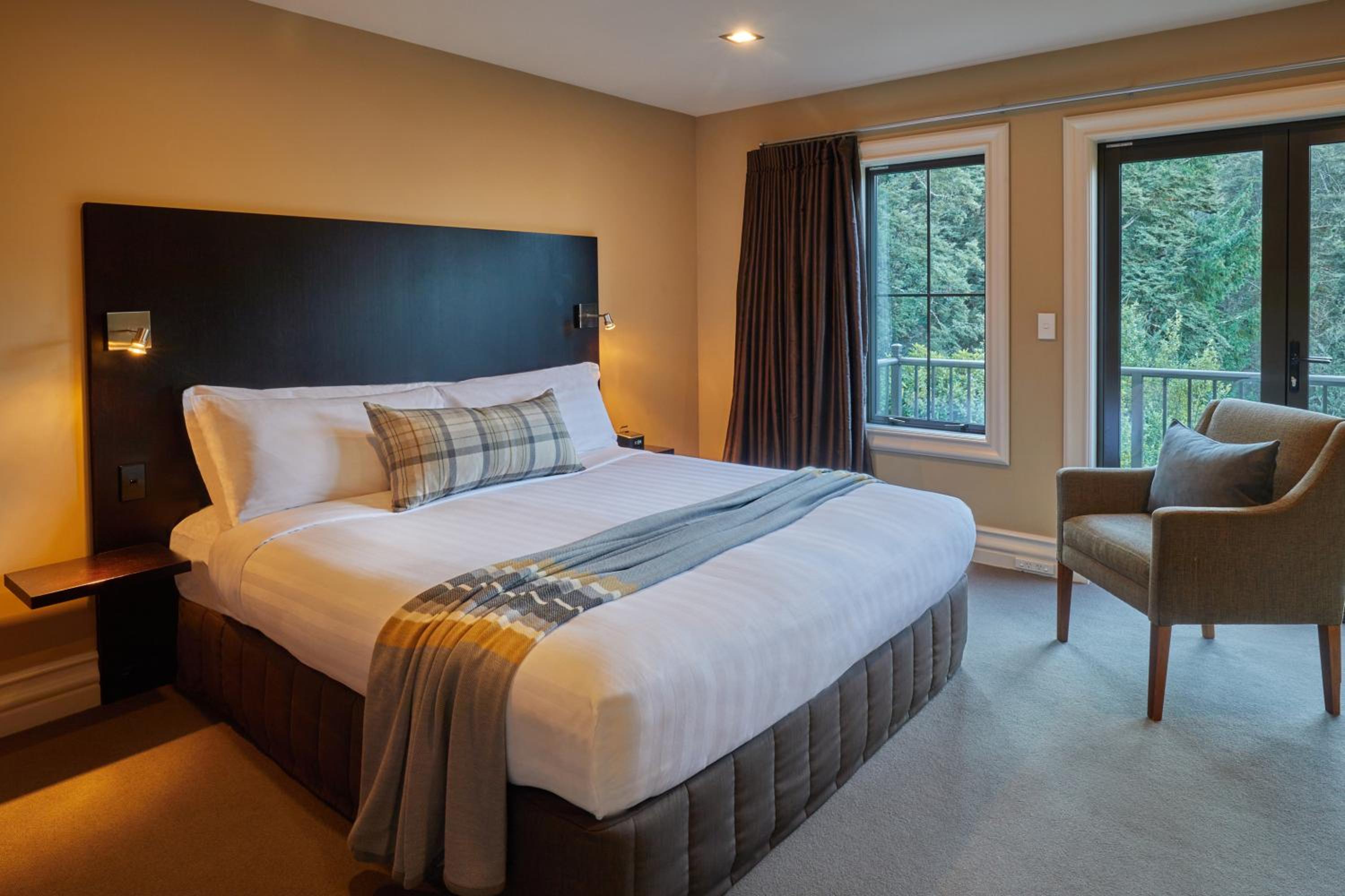 Two-Bedroom Villa with Alpine View - No Housekeeping