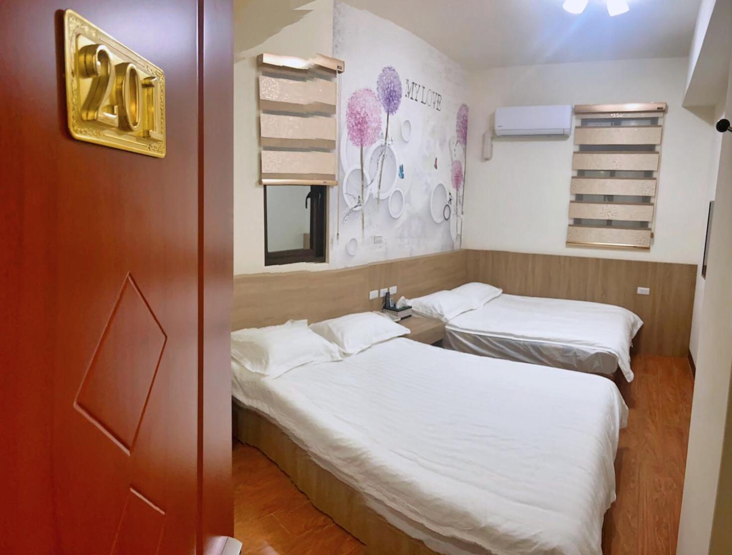 Standard Quadruple Room photo 1