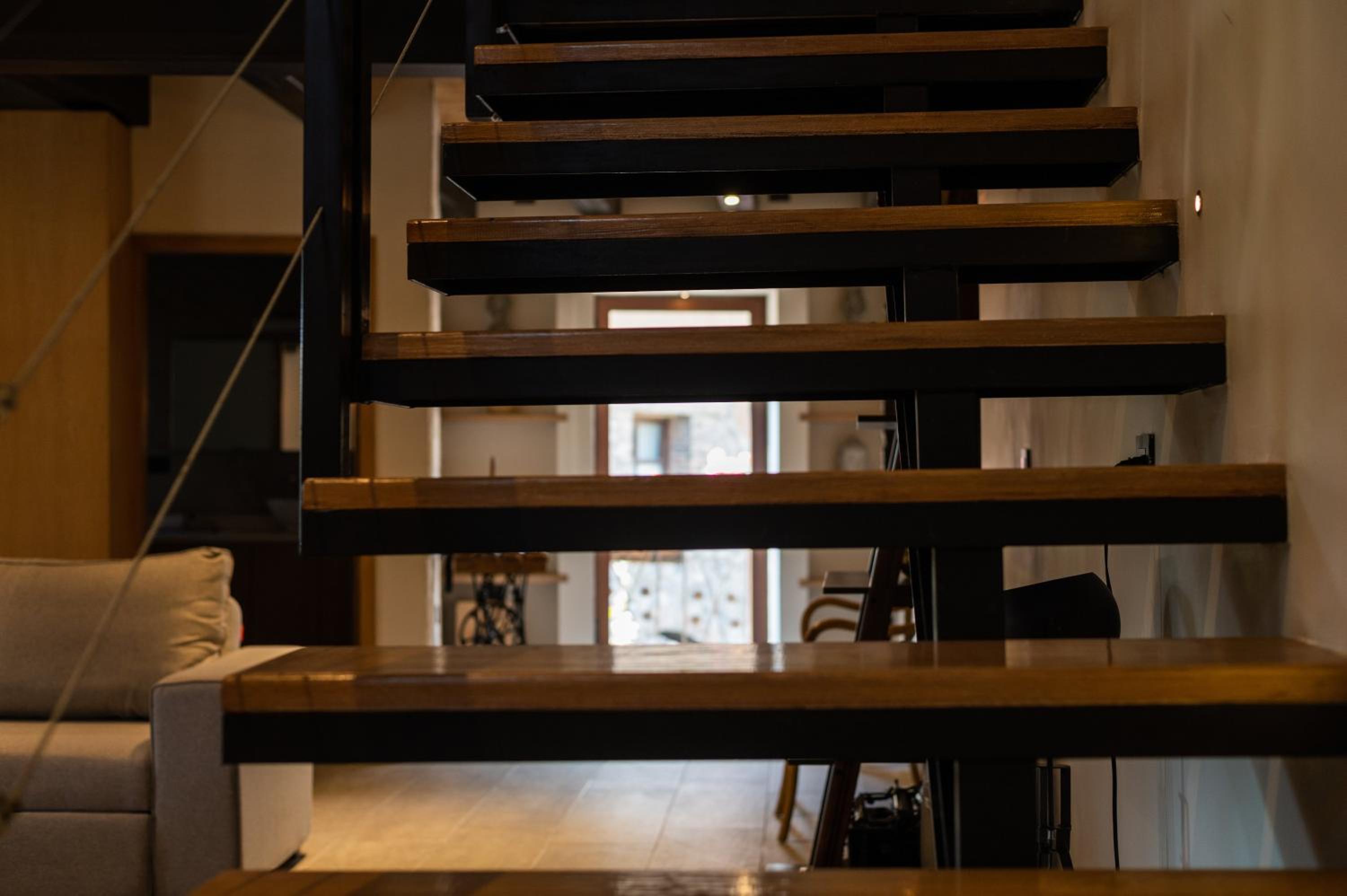 Apartment - Split Level