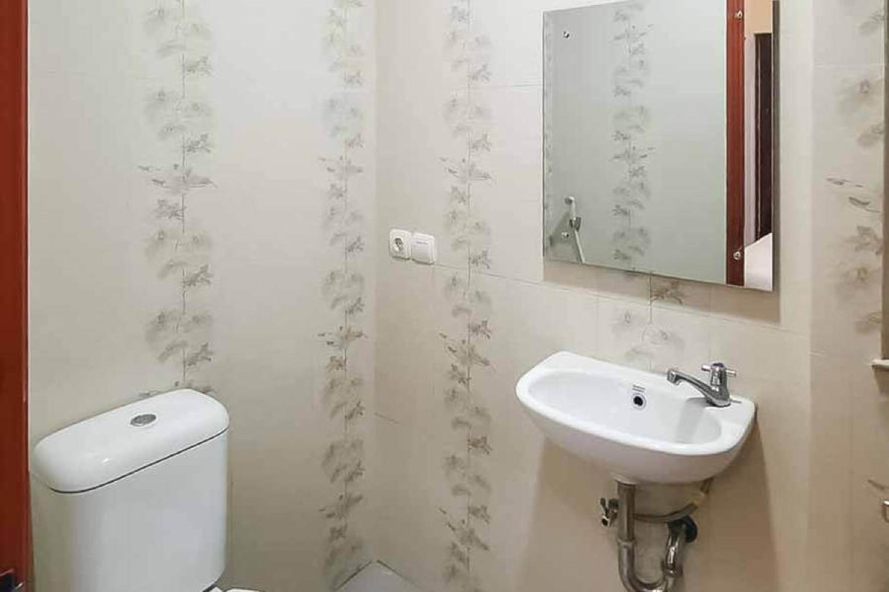 Standard King Room - Photo 2