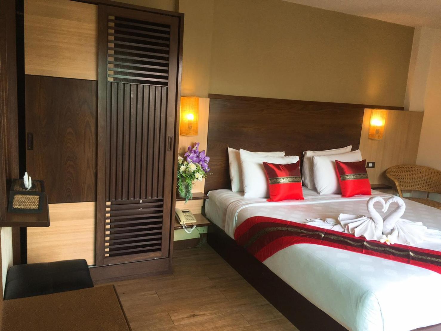 Superior Double or Twin Room with City View