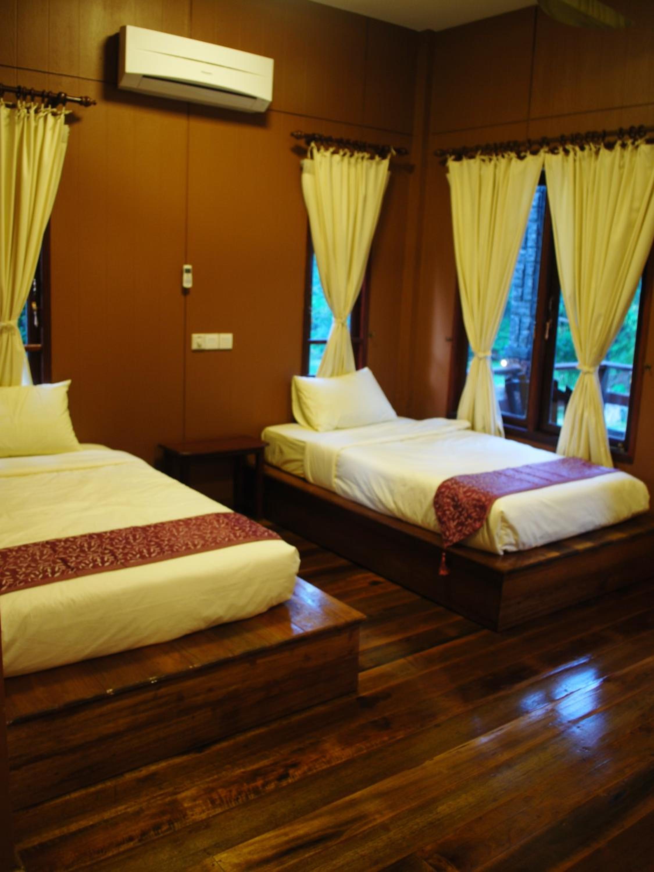 Deluxe Twin Room - Photo 1
