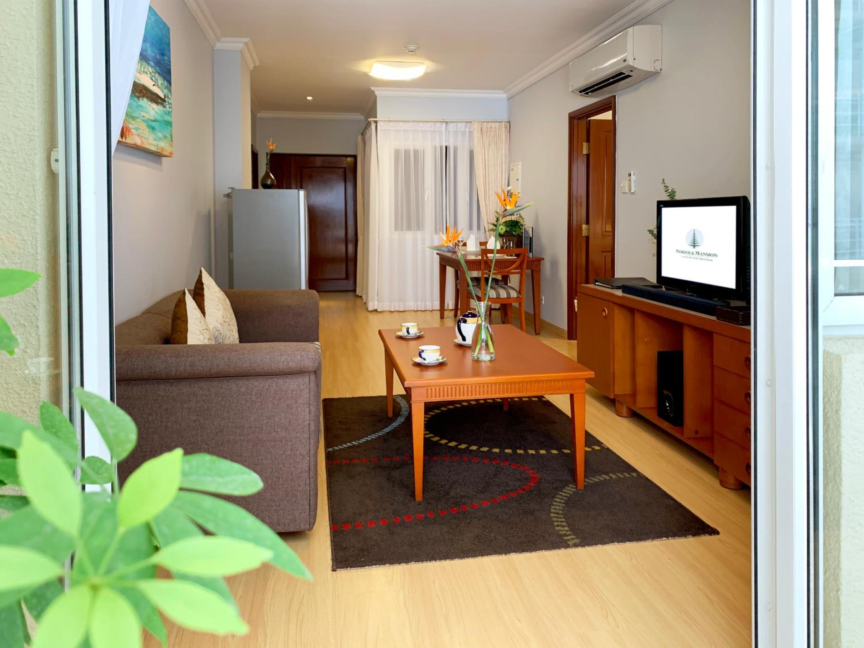 One-Bedroom Apartment
