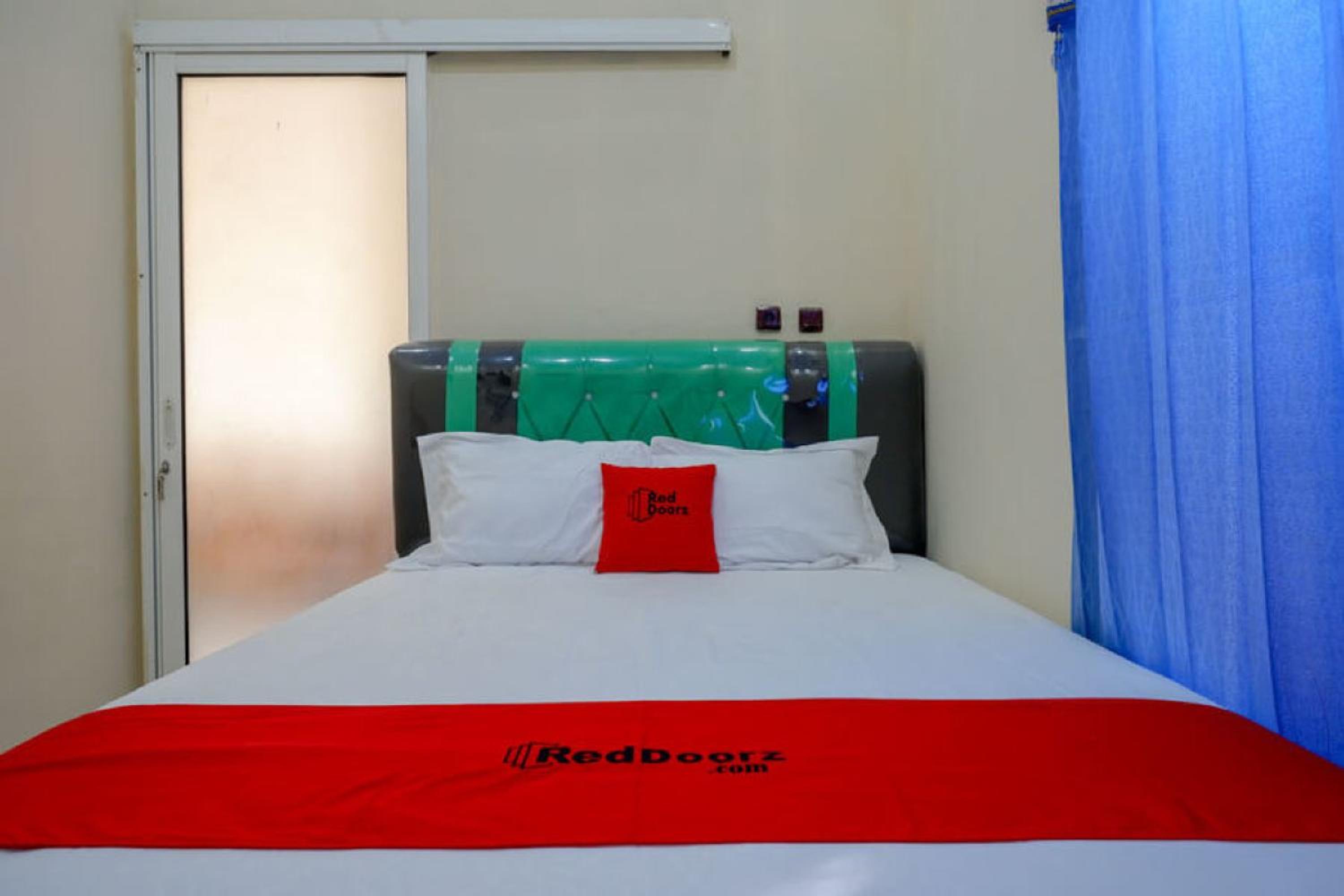 Double Room - Photo 2