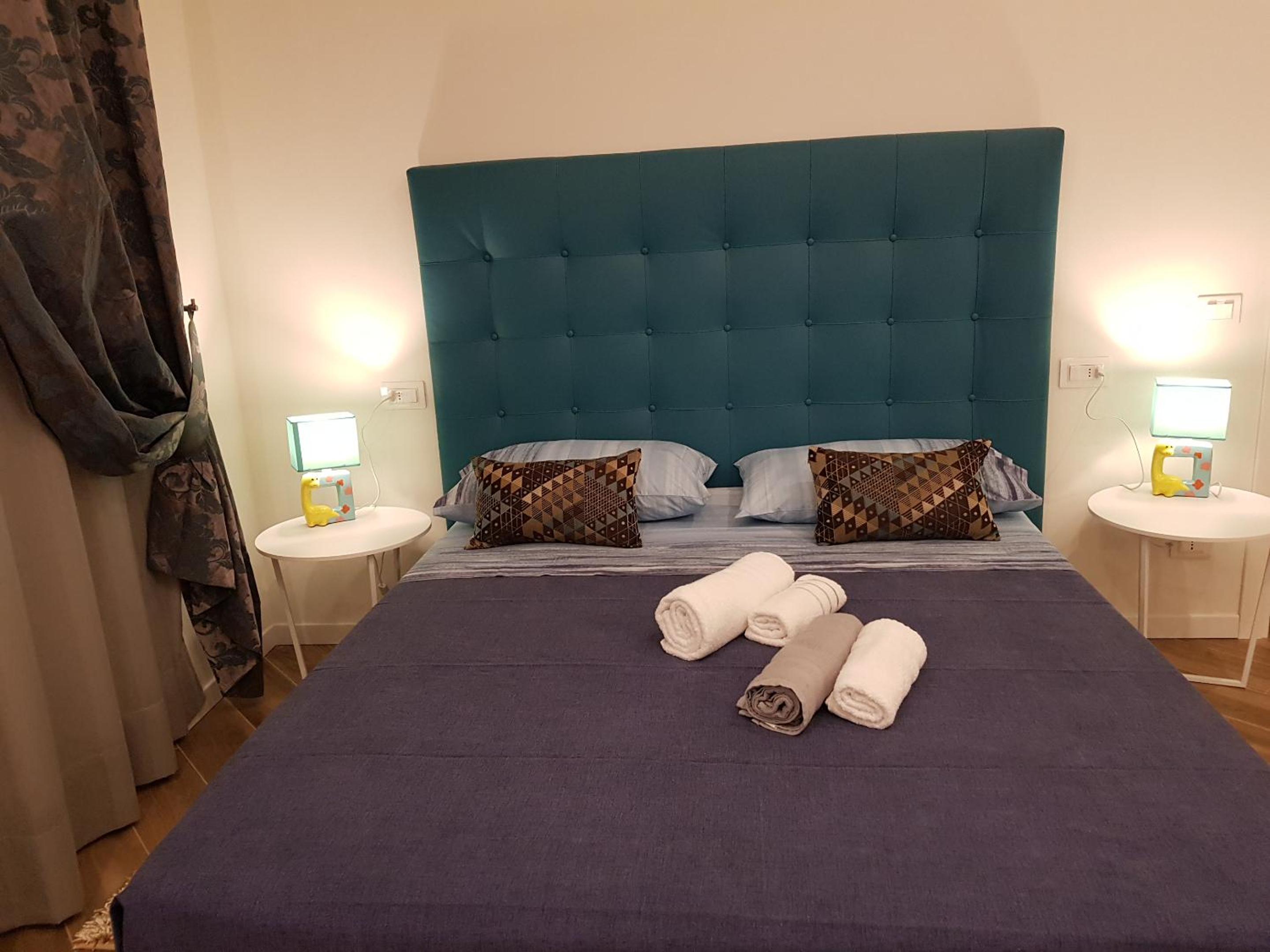 Double Room - Photo 11