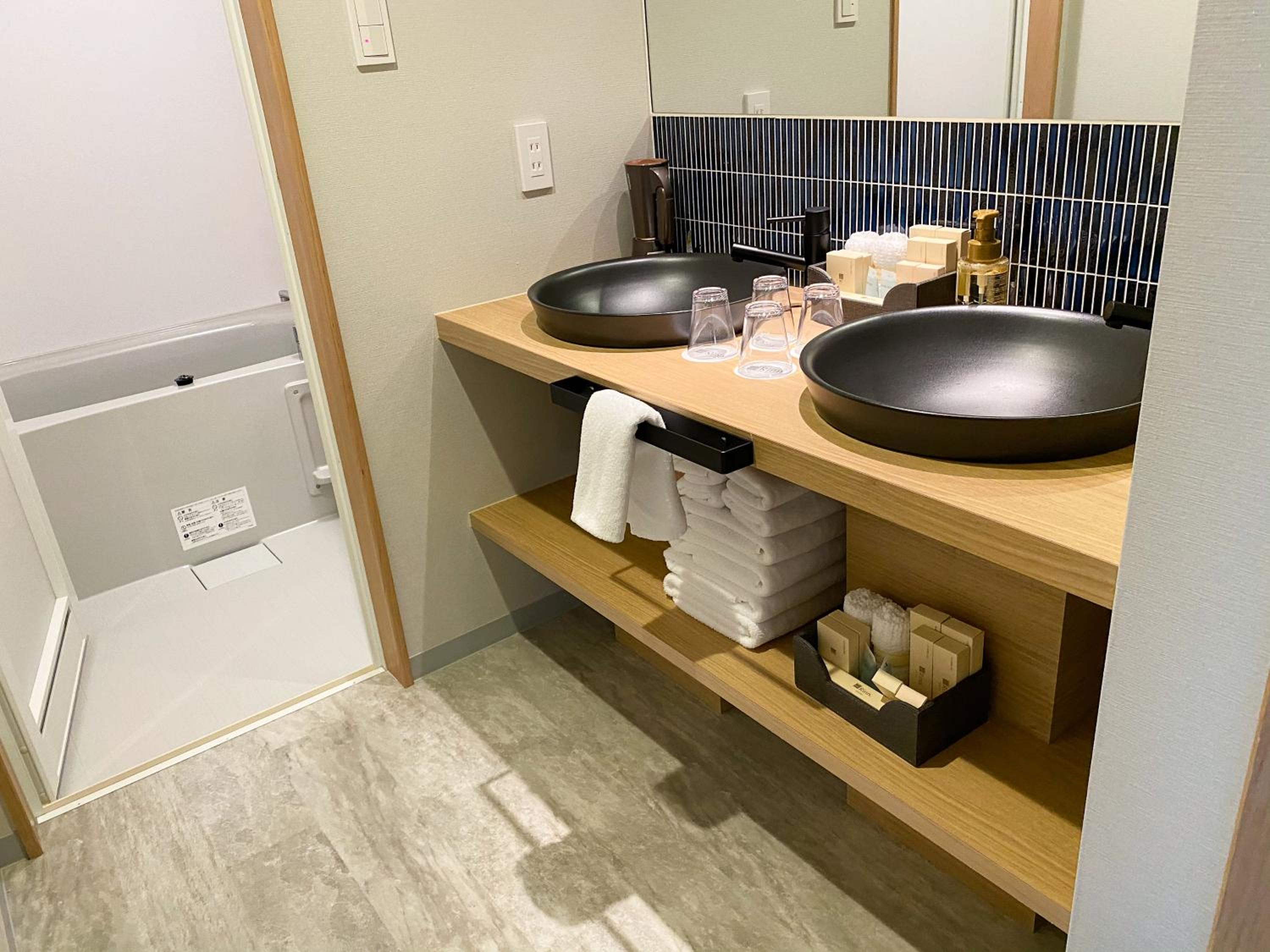 Japanese Suite - Photo 2