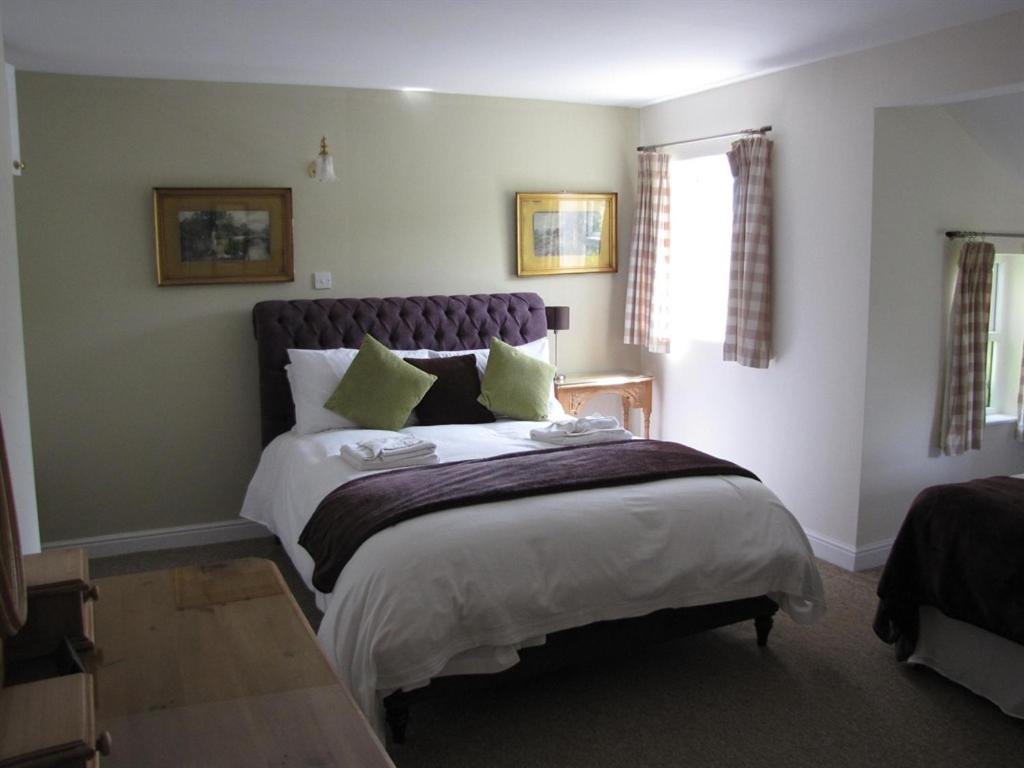Standard King Room photo 1