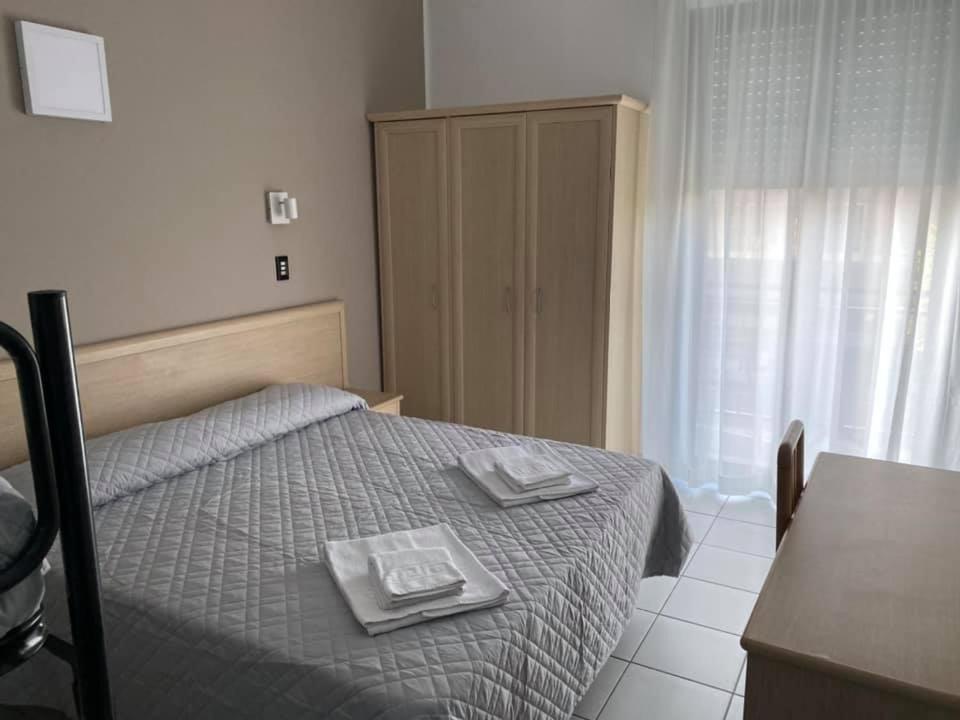 Double or Twin Room photo 1