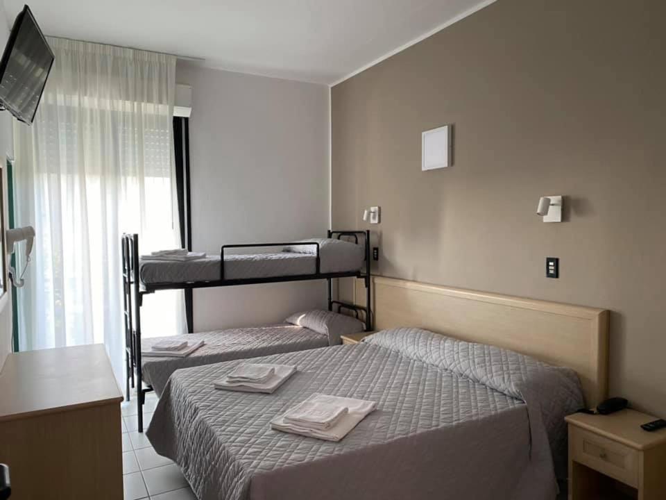 Quadruple Room photo 2