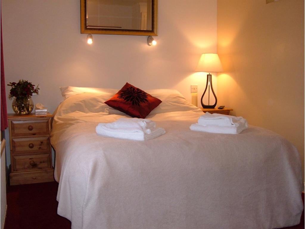 Double Room with Private Bathroom - Photo 1