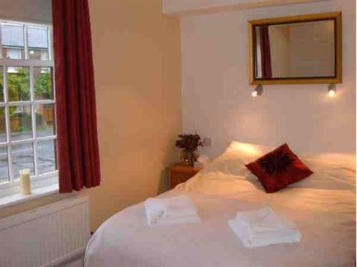 Double Room with Private Bathroom - Photo 5