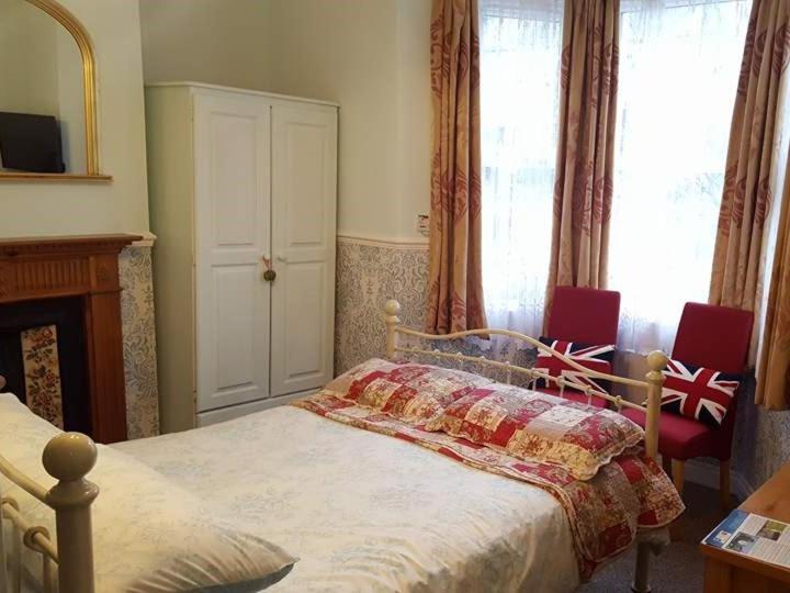 Small Double Room photo 1