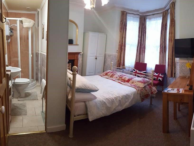 Small Double Room photo 2