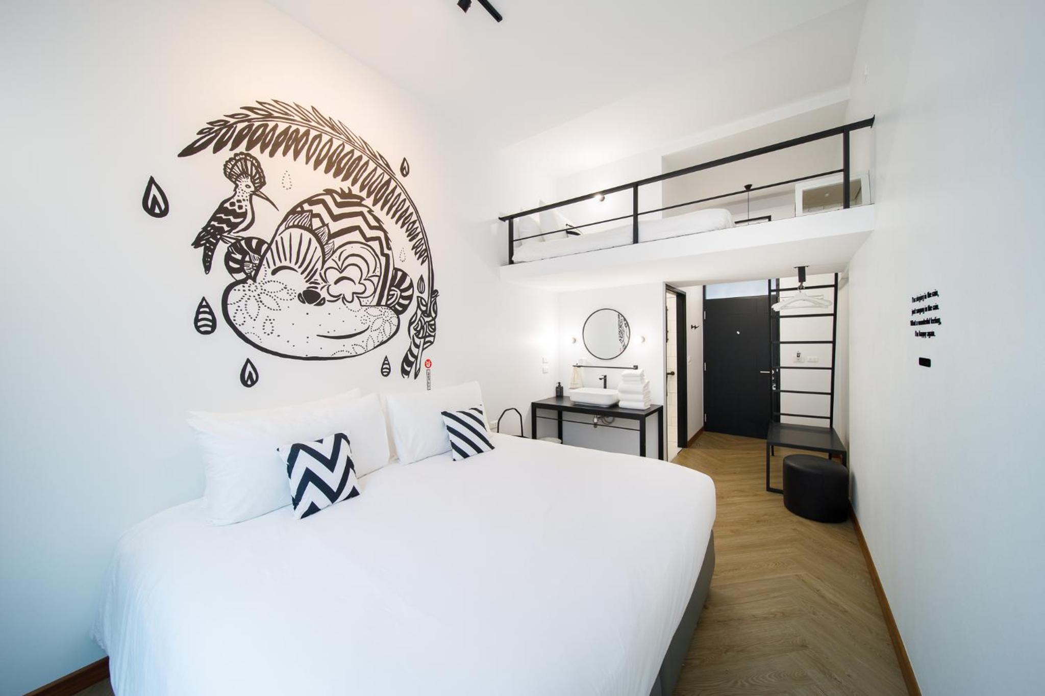 Deluxe Triple Room - Photo 15