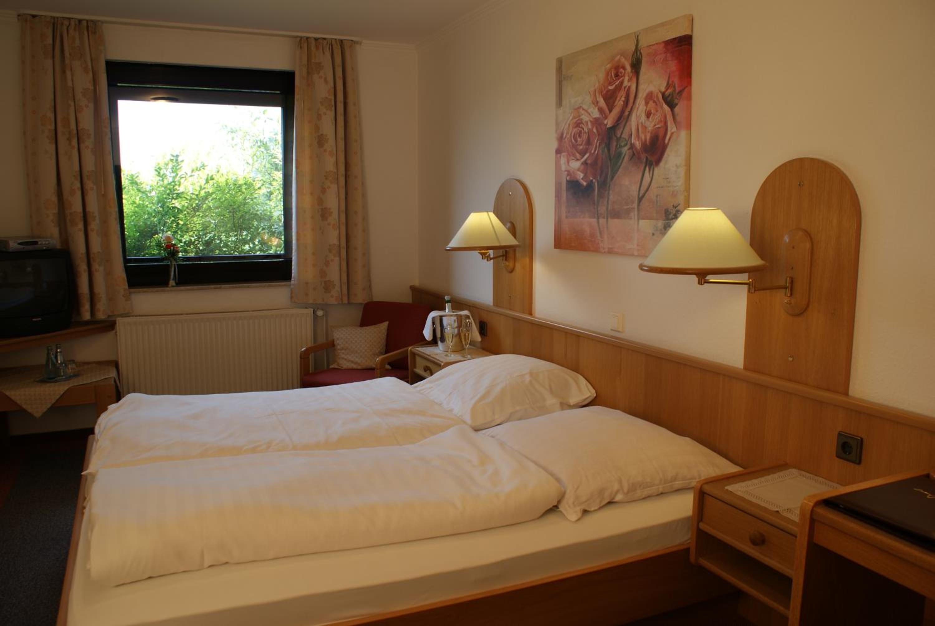 Standard Double Room photo 2