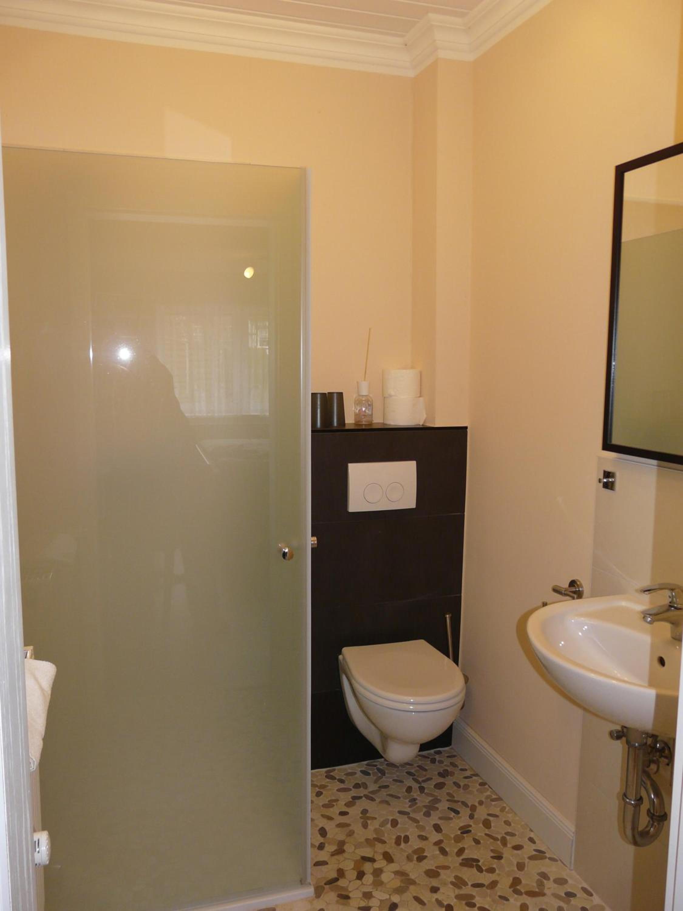 Double Room with Private Bathroom photo 3