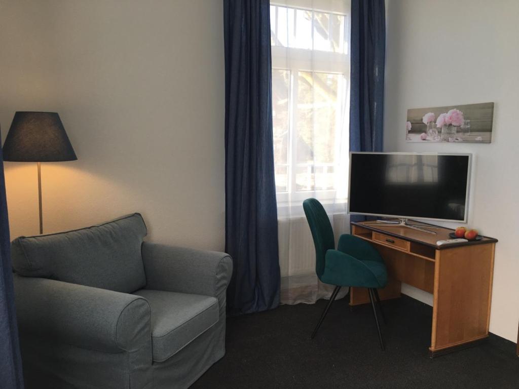 Standard Double Room - Photo 4